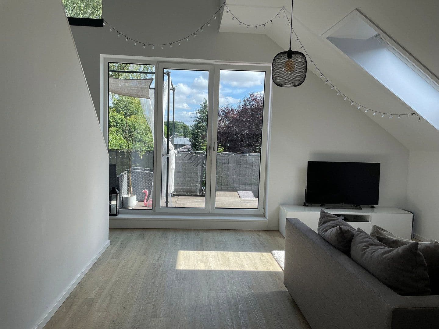 2 bedroom with open-plan kitchen flat to rent, 112 m², Hamburg, Hamburg 2 bedroom with open-plan kitchen flat to rent, 112 m², Hamburg, Hamburg