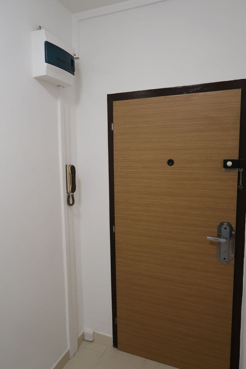 1 bedroom with open-plan kitchen flat to rent, 40 m², Jílová, Olomouc, Olomoucký Region 1 bedroom with open-plan kitchen flat to rent, 40 m², Jílová, Olomouc, Olomoucký Region