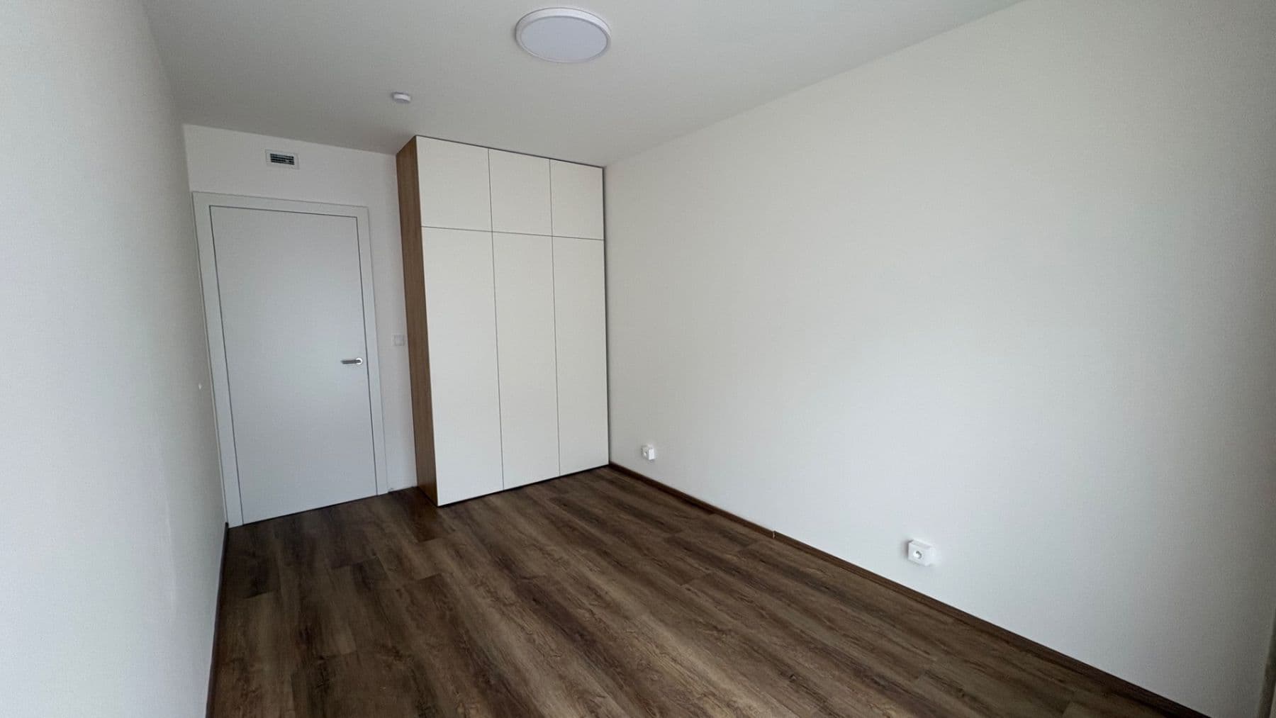 1 bedroom with open-plan kitchen flat to rent, 55 m², Bystrcká, Brno, Jihomoravský Region 1 bedroom with open-plan kitchen flat to rent, 55 m², Bystrcká, Brno, Jihomoravský Region