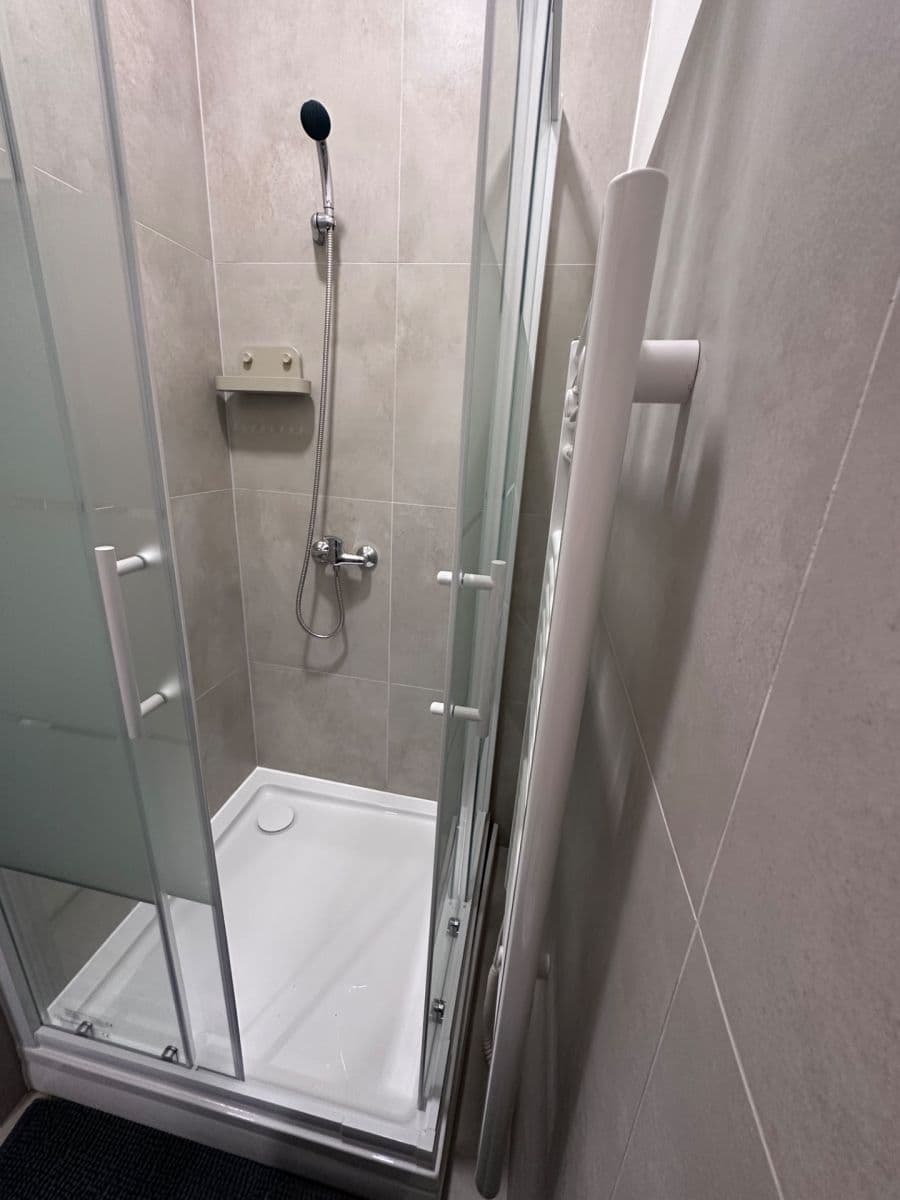Studio flat to rent, 27 m², Podolská, Prague, Prague Studio flat to rent, 27 m², Podolská, Prague, Prague