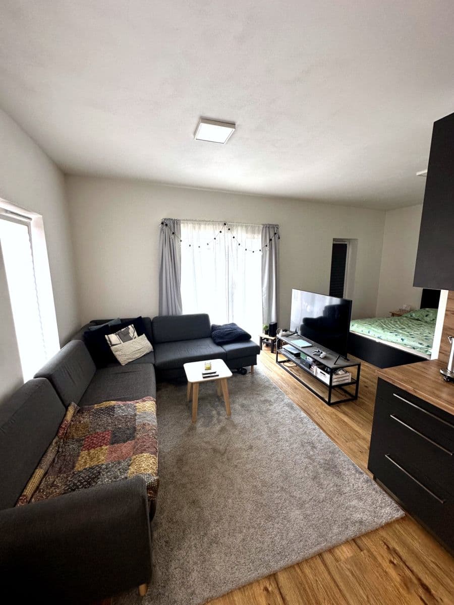 Studio flat to rent, 48 m², Košinova, Brno, Jihomoravský Region Studio flat to rent, 48 m², Košinova, Brno, Jihomoravský Region