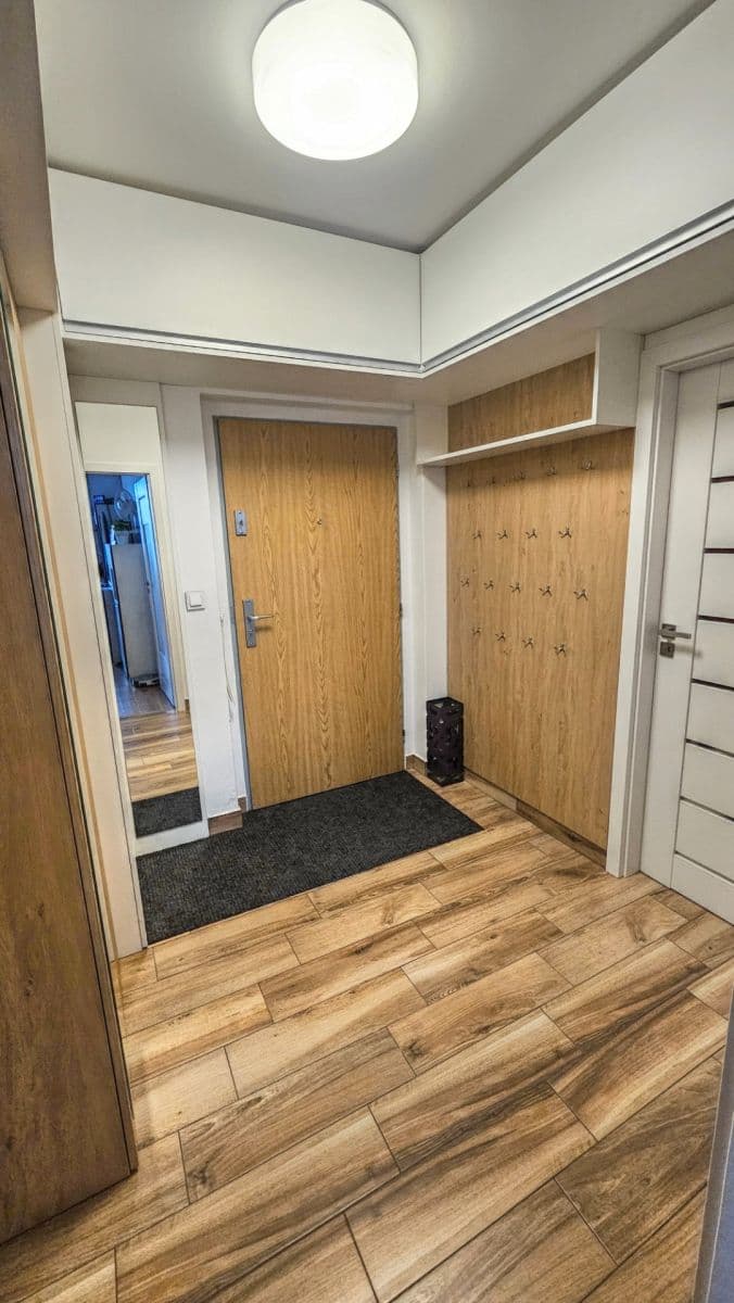 3 bedroom with open-plan kitchen flat for sale, 105 m², Americká, Liberec, Liberecký Region 3 bedroom with open-plan kitchen flat for sale, 105 m², Americká, Liberec, Liberecký Region