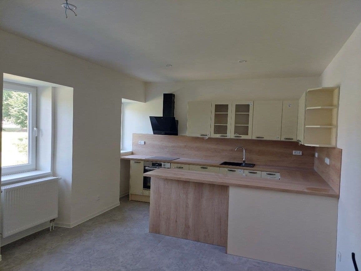 house to rent, 117 m², Soběkury, Plzeňský Region house to rent, 117 m², Soběkury, Plzeňský Region