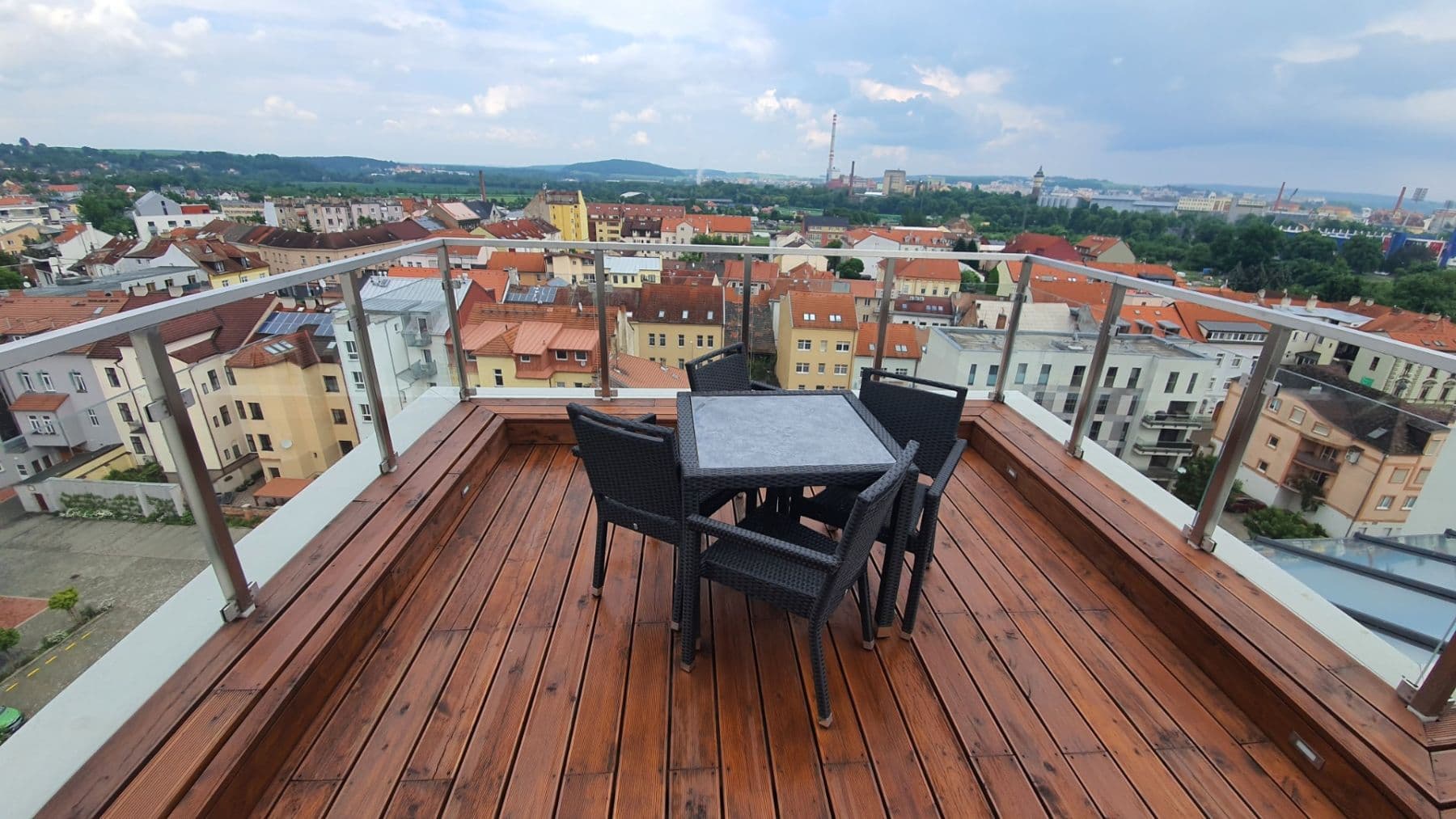 4 bedroom flat to rent, 370 m², Otýlie Beníškové, Plzeň, Plzeňský Region 4 bedroom flat to rent, 370 m², Otýlie Beníškové, Plzeň, Plzeňský Region