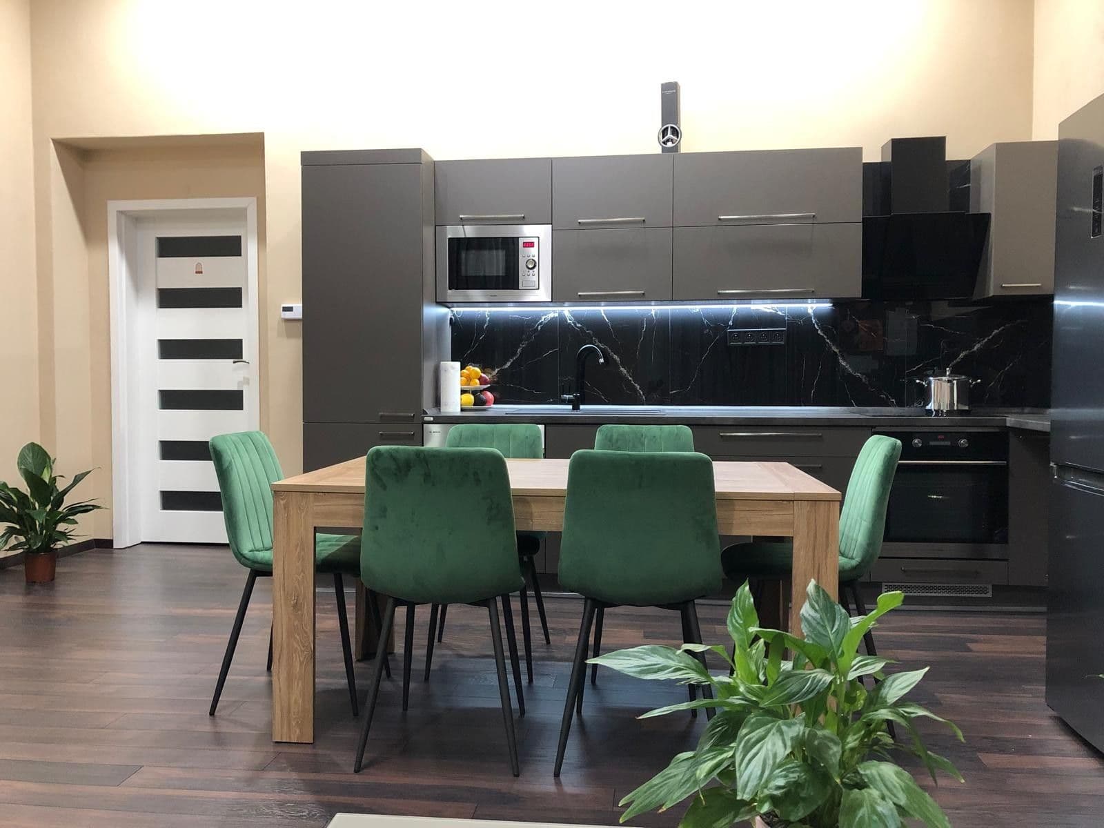 2 bedroom with open-plan kitchen flat to rent, 84 m², Rumunská, Liberec, Liberecký Region 2 bedroom with open-plan kitchen flat to rent, 84 m², Rumunská, Liberec, Liberecký Region