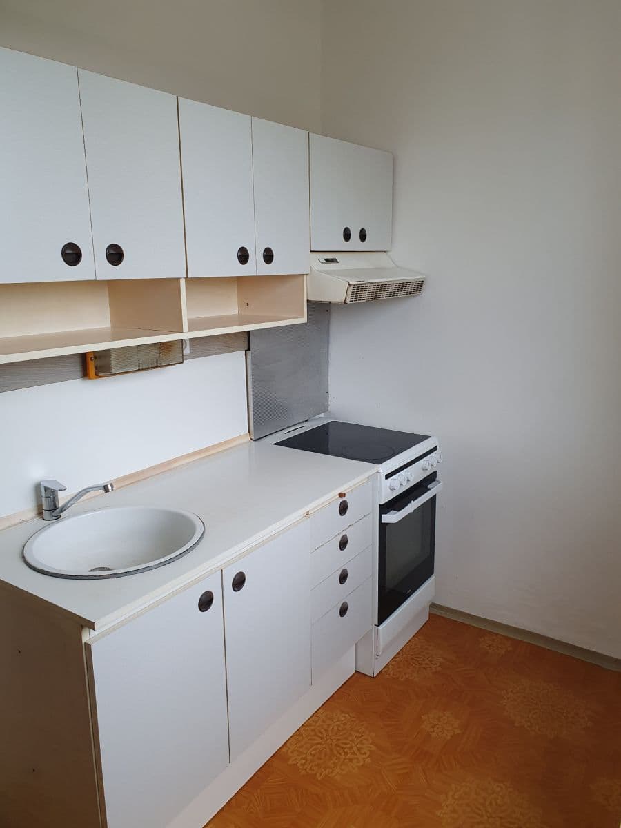 1 bedroom flat for sale, 38 m², Dobiášova, Liberec, Liberecký Region 1 bedroom flat for sale, 38 m², Dobiášova, Liberec, Liberecký Region