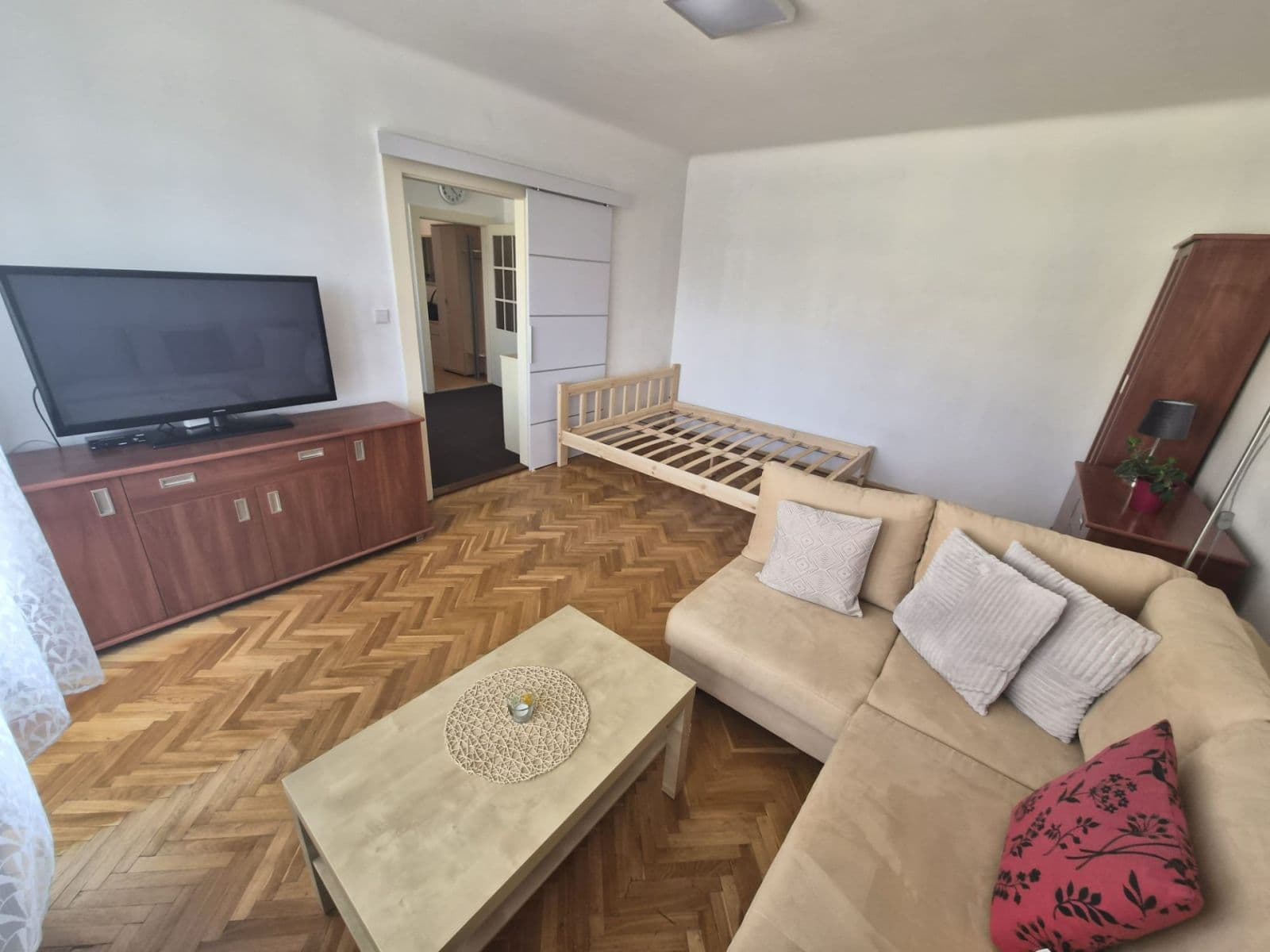 1 bedroom with open-plan kitchen flat to rent, 50 m², Skácelova, Brno, Jihomoravský Region 1 bedroom with open-plan kitchen flat to rent, 50 m², Skácelova, Brno, Jihomoravský Region