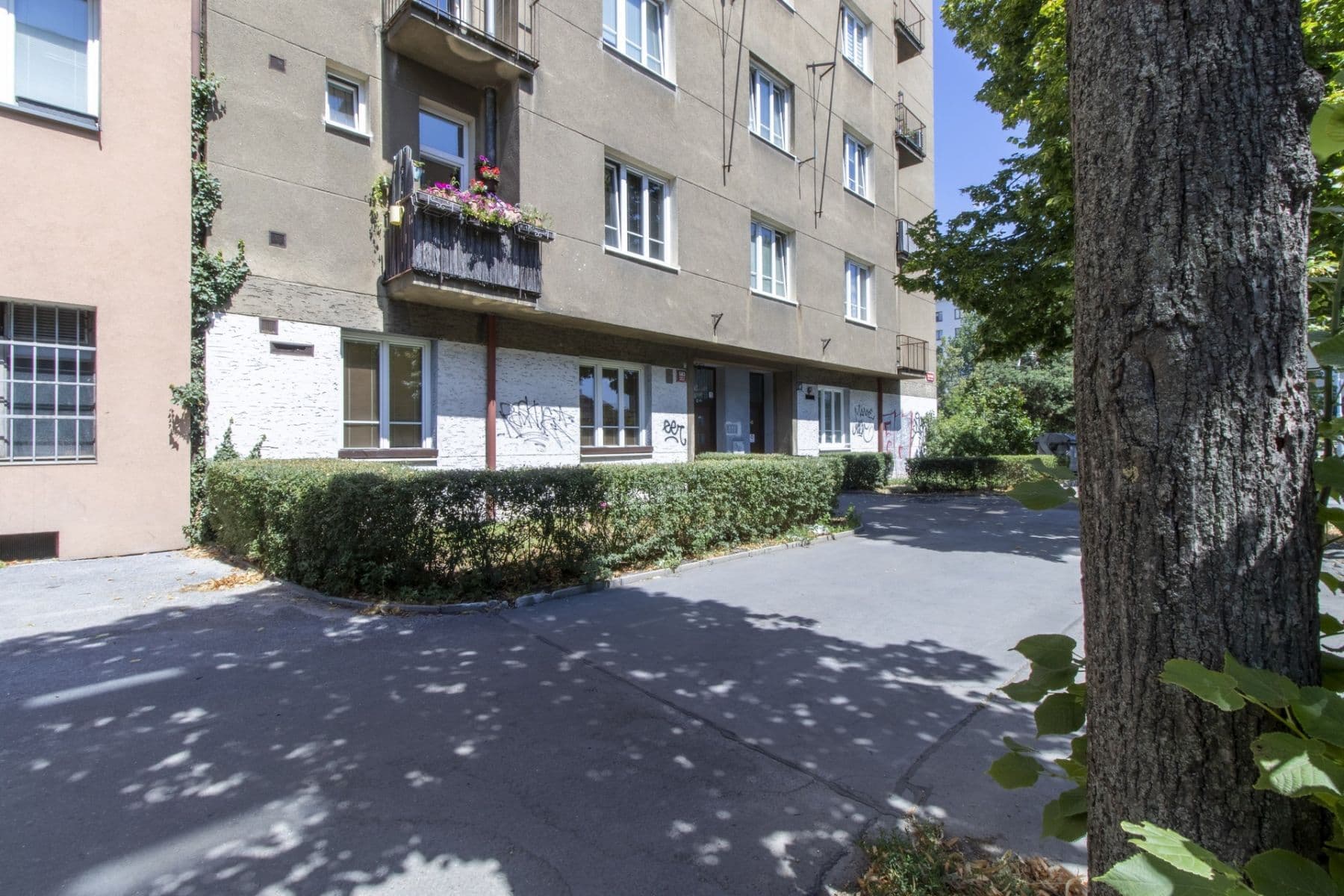 1 bedroom flat to rent, 55 m², 28. pluku, Prague, Prague 1 bedroom flat to rent, 55 m², 28. pluku, Prague, Prague