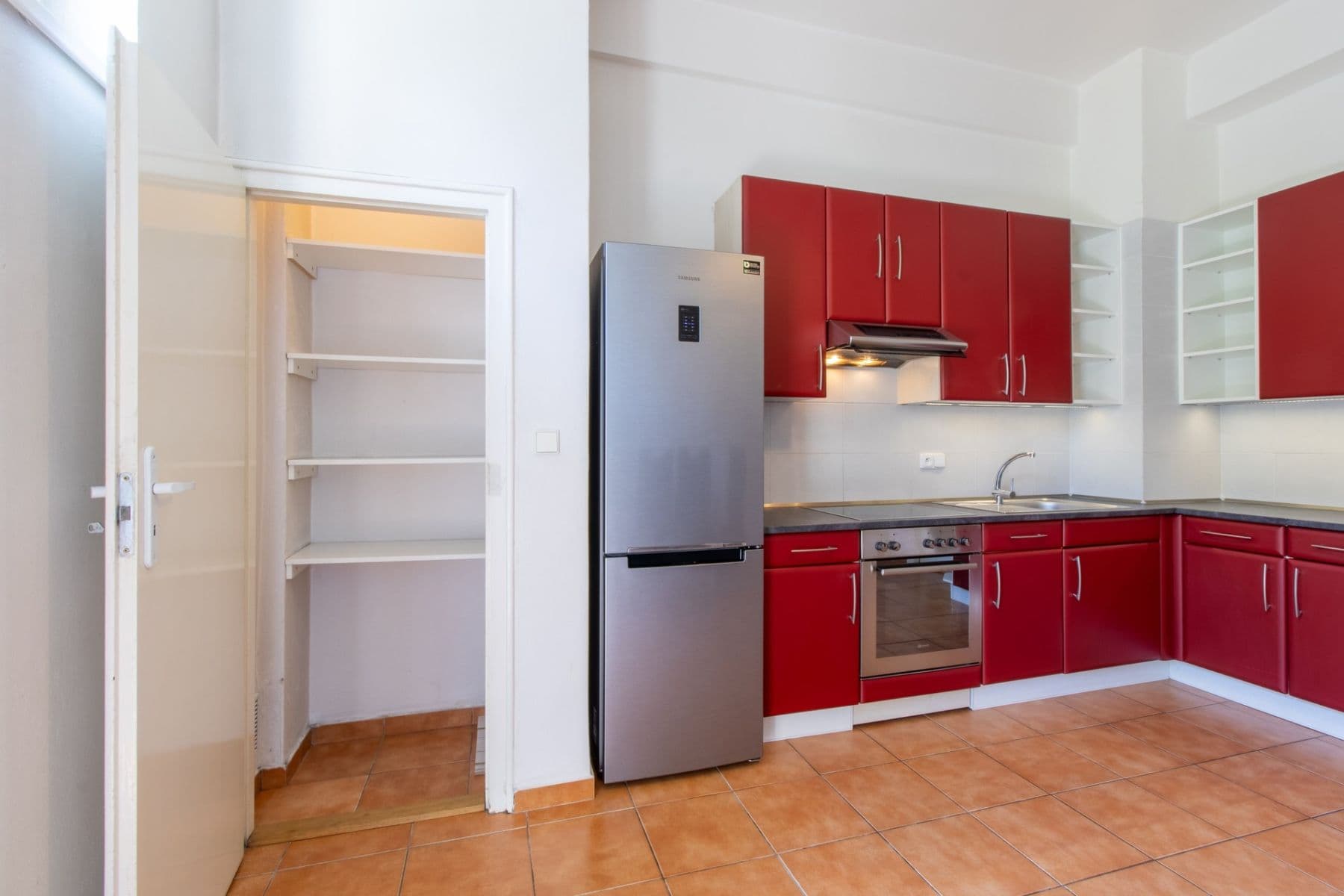 1 bedroom flat to rent, 55 m², 28. pluku, Prague, Prague 1 bedroom flat to rent, 55 m², 28. pluku, Prague, Prague
