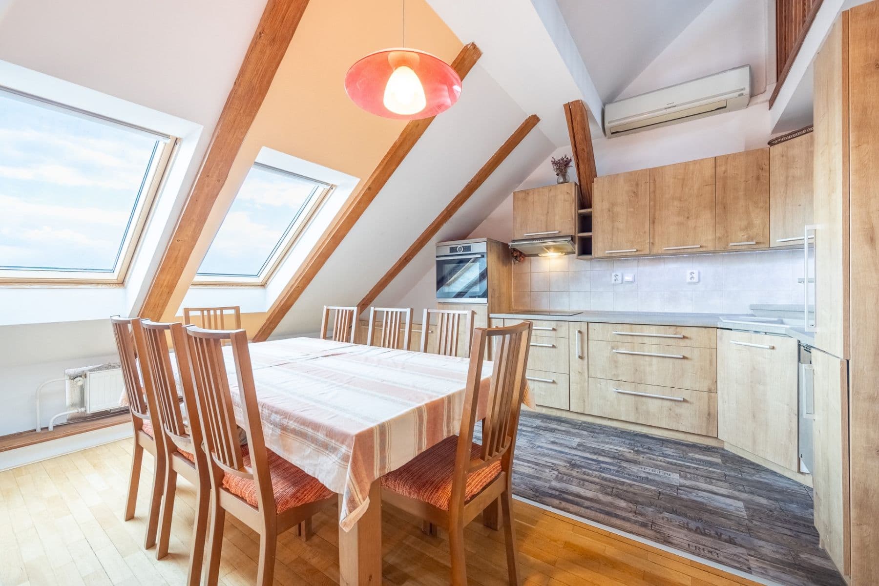 3 bedroom with open-plan kitchen flat for sale, 175 m², Amurská, Prague, Prague 3 bedroom with open-plan kitchen flat for sale, 175 m², Amurská, Prague, Prague