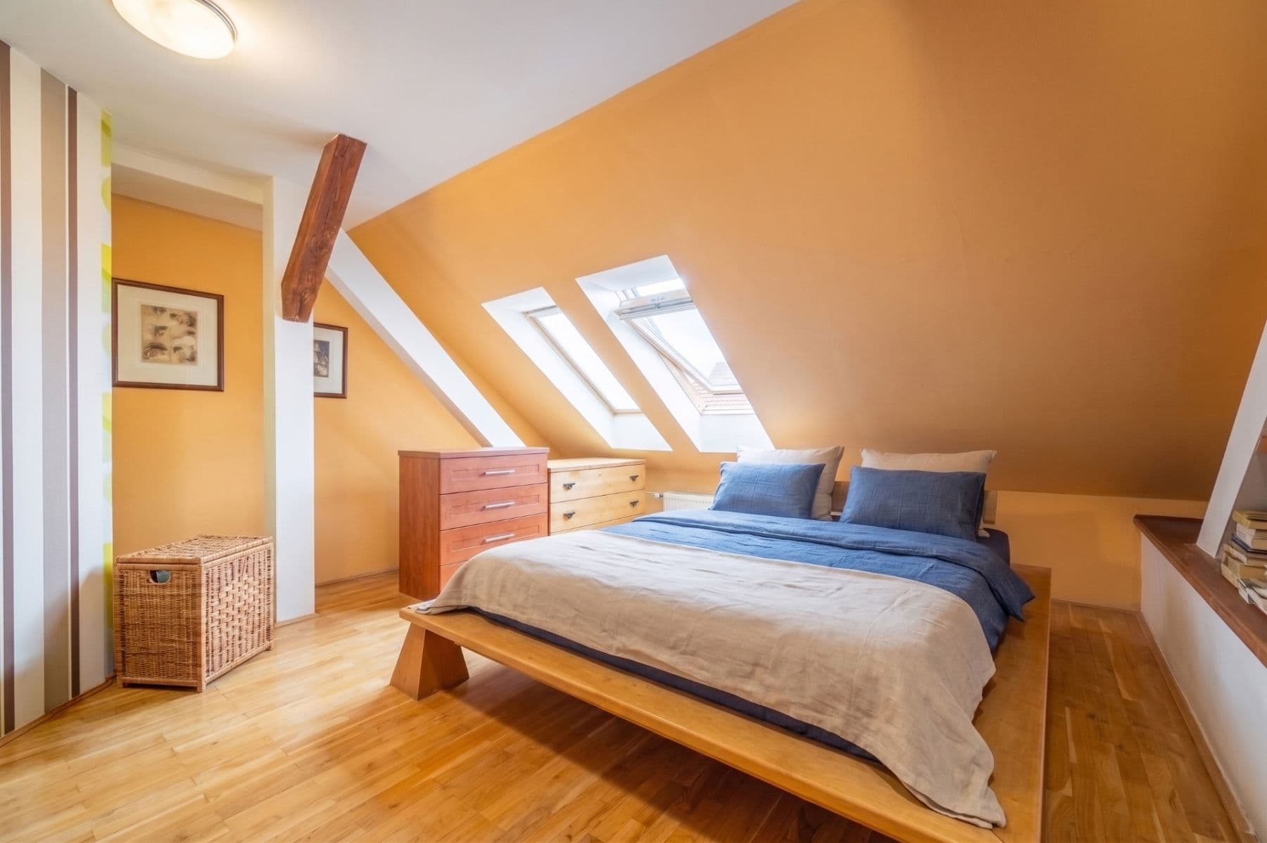 3 bedroom with open-plan kitchen flat for sale, 175 m², Amurská, Prague, Prague 3 bedroom with open-plan kitchen flat for sale, 175 m², Amurská, Prague, Prague
