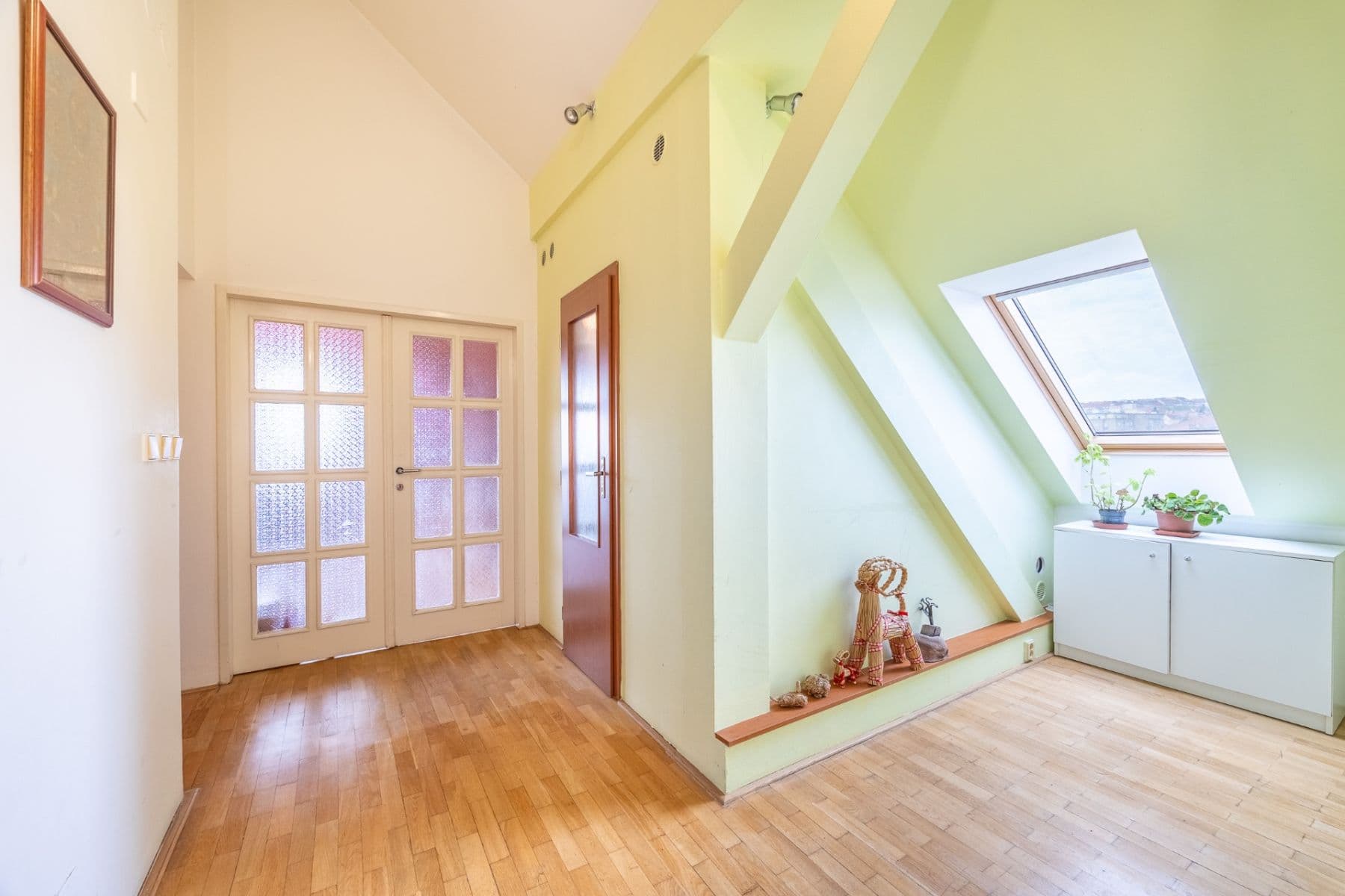 3 bedroom with open-plan kitchen flat for sale, 175 m², Amurská, Prague, Prague 3 bedroom with open-plan kitchen flat for sale, 175 m², Amurská, Prague, Prague