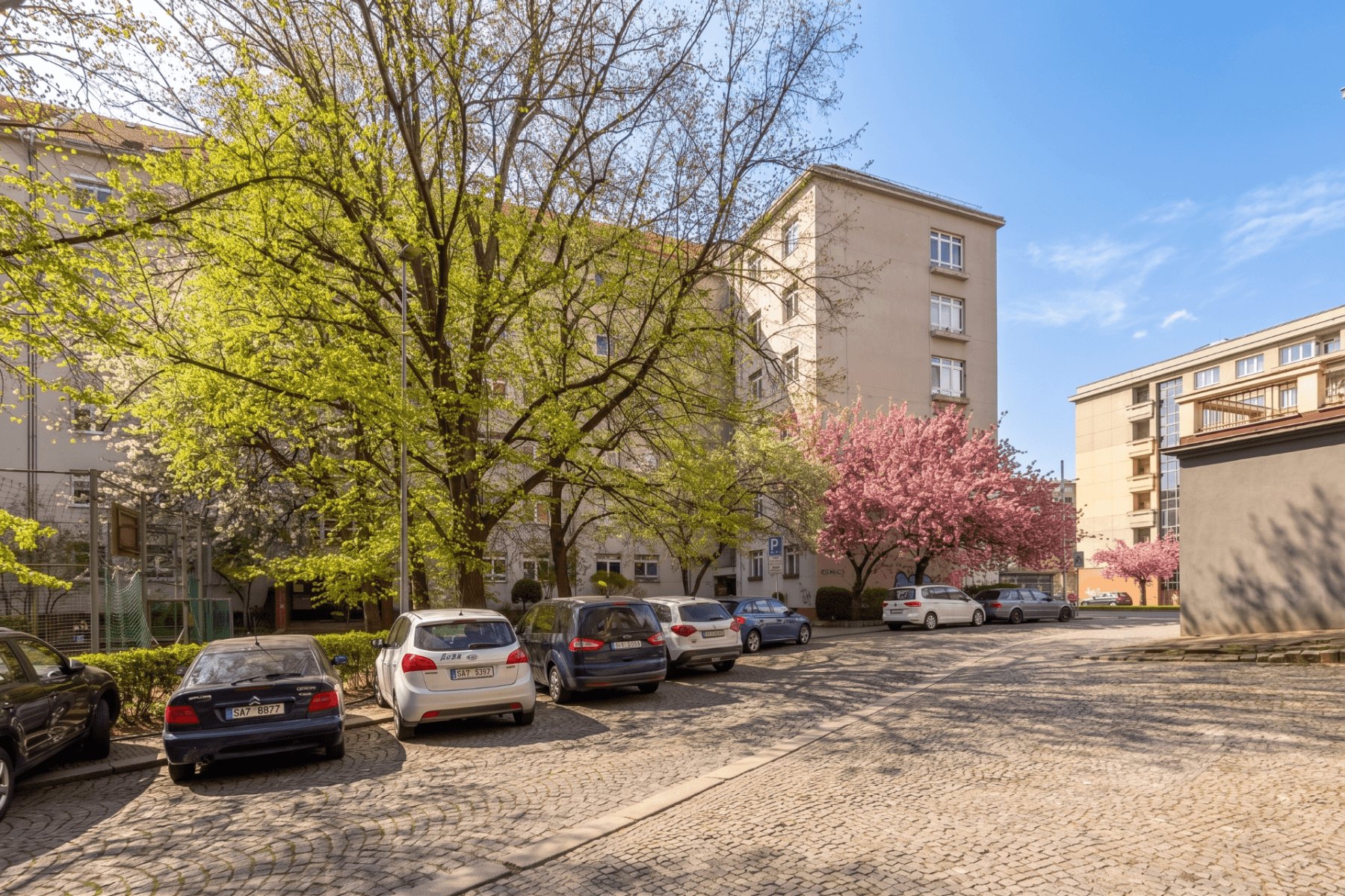 3 bedroom with open-plan kitchen flat for sale, 175 m², Amurská, Prague, Prague 3 bedroom with open-plan kitchen flat for sale, 175 m², Amurská, Prague, Prague