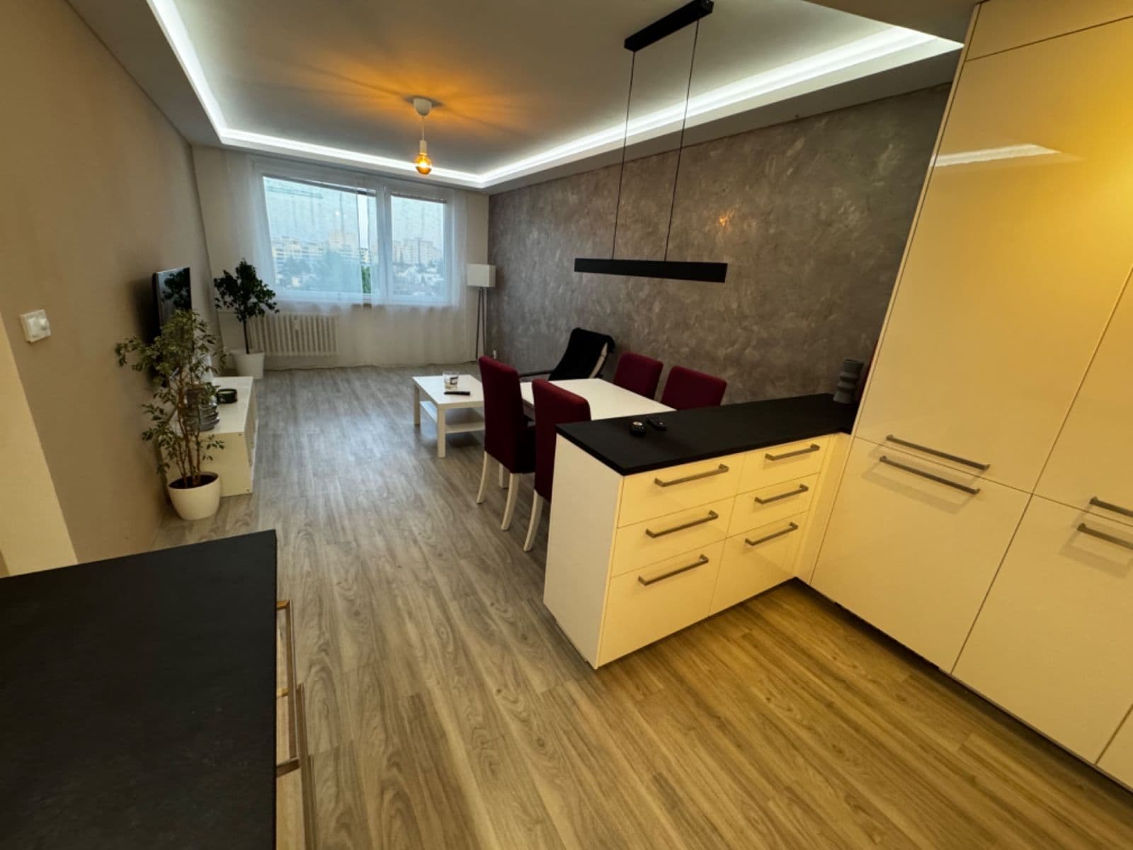 2 bedroom with open-plan kitchen flat for sale, 67 m², Leopoldova, Prague, Prague 2 bedroom with open-plan kitchen flat for sale, 67 m², Leopoldova, Prague, Prague