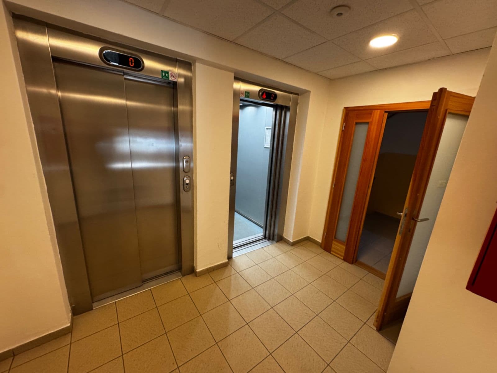 2 bedroom with open-plan kitchen flat for sale, 67 m², Leopoldova, Prague, Prague 2 bedroom with open-plan kitchen flat for sale, 67 m², Leopoldova, Prague, Prague