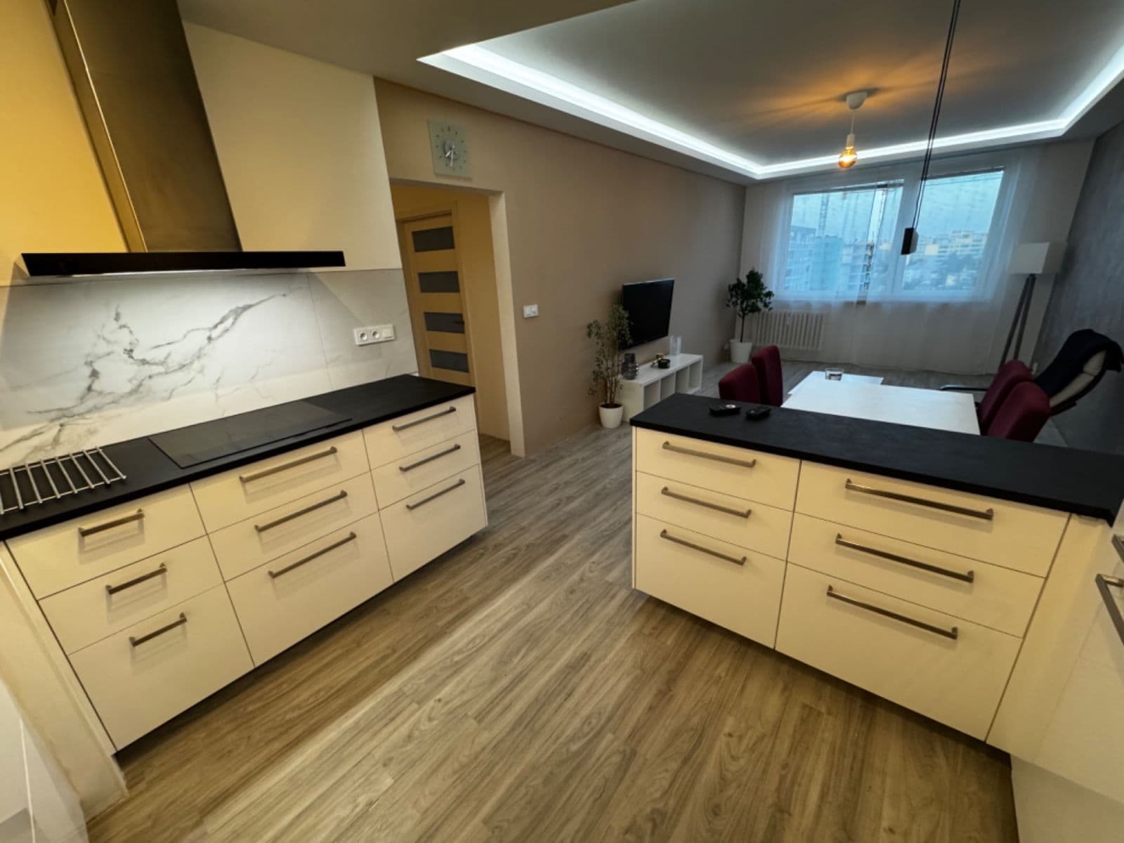 2 bedroom with open-plan kitchen flat for sale, 67 m², Leopoldova, Prague, Prague 2 bedroom with open-plan kitchen flat for sale, 67 m², Leopoldova, Prague, Prague