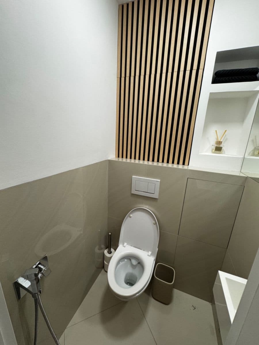 2 bedroom with open-plan kitchen flat for sale, 67 m², Leopoldova, Prague, Prague 2 bedroom with open-plan kitchen flat for sale, 67 m², Leopoldova, Prague, Prague