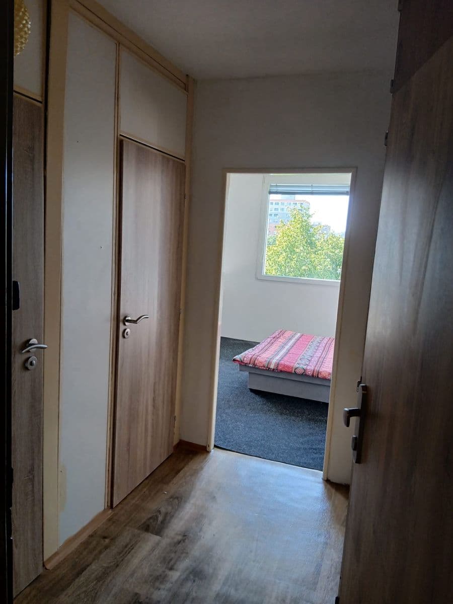 Studio flat to rent, 34 m², Laudova, Prague, Prague Studio flat to rent, 34 m², Laudova, Prague, Prague