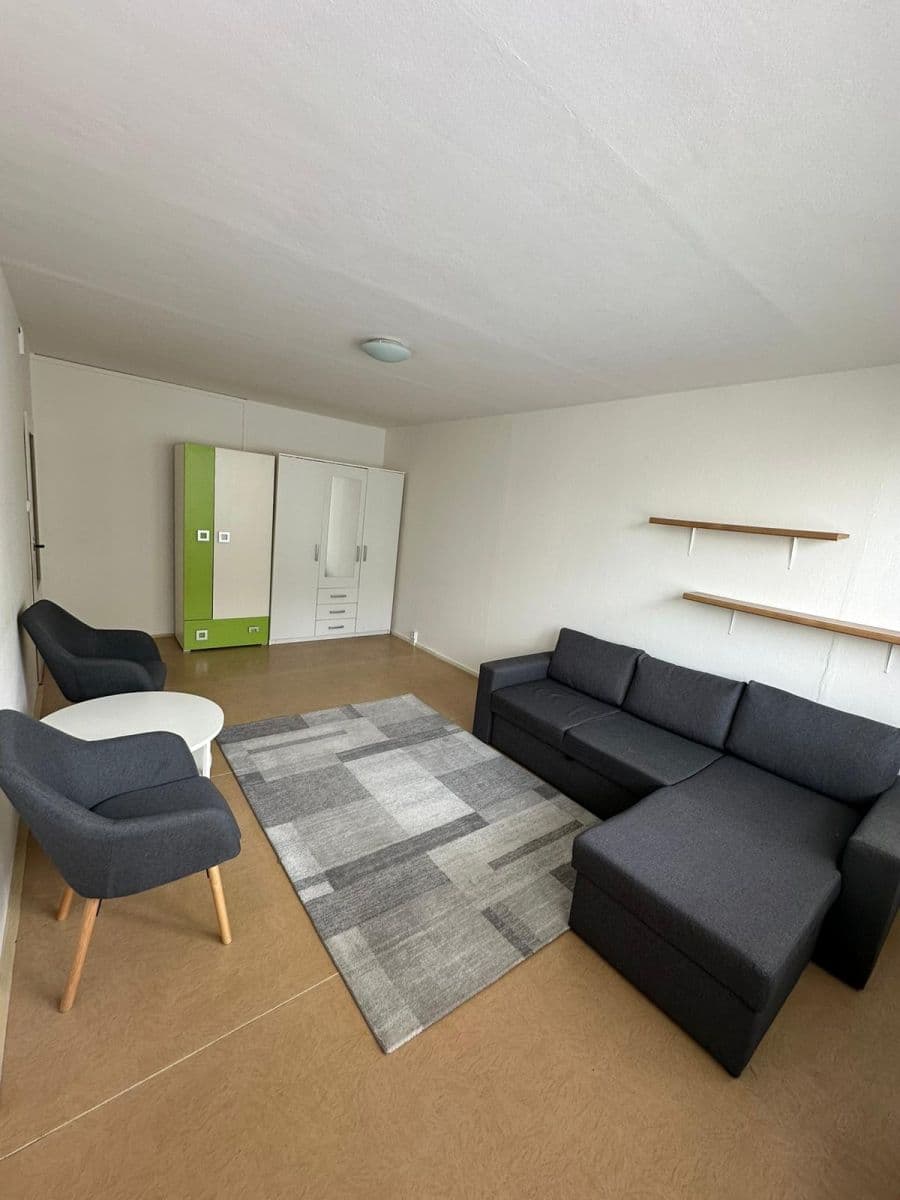 1 bedroom flat to rent, 34 m², Na Cikorce, Prague, Prague 1 bedroom flat to rent, 34 m², Na Cikorce, Prague, Prague