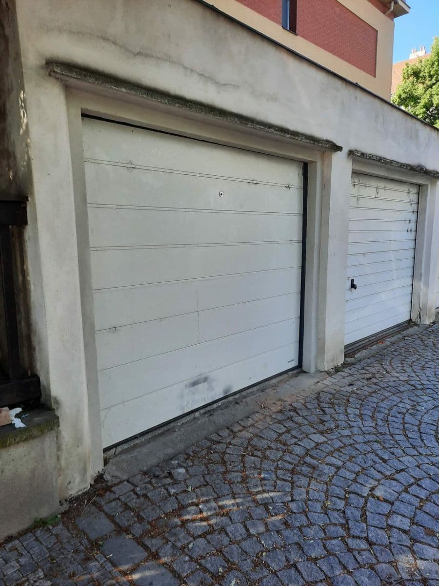 garage to rent, 18 m², Albánská, Prague, Prague garage to rent, 18 m², Albánská, Prague, Prague