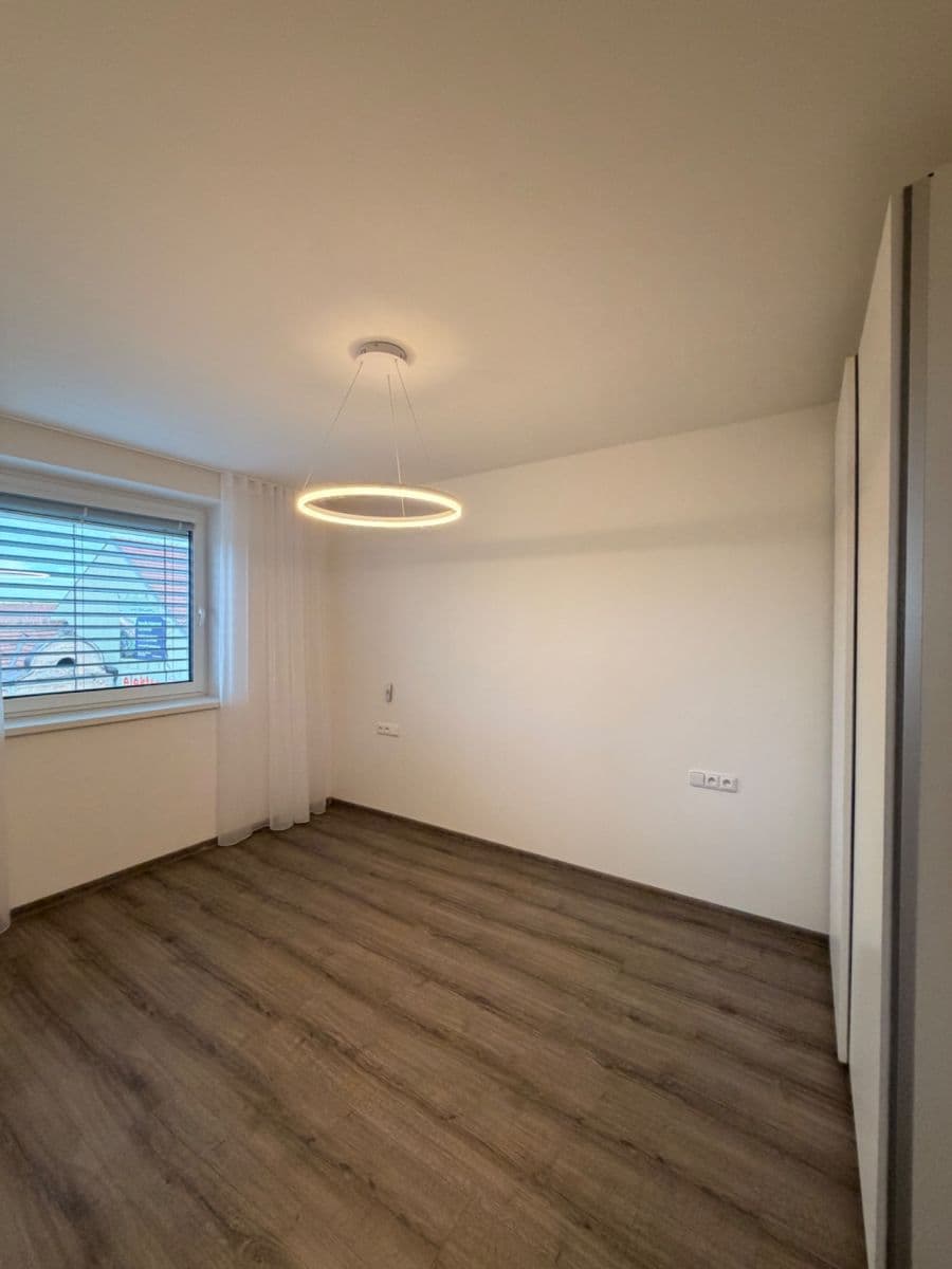 1 bedroom with open-plan kitchen flat to rent, 48 m², Hradišťská, Uherský Ostroh, Zlínský Region 1 bedroom with open-plan kitchen flat to rent, 48 m², Hradišťská, Uherský Ostroh, Zlínský Region