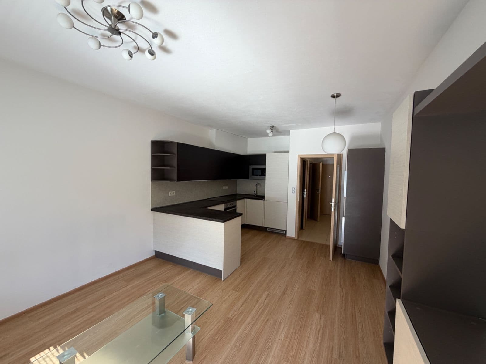 1 bedroom with open-plan kitchen flat to rent, 50 m², Vzdálená, Brno, Jihomoravský Region 1 bedroom with open-plan kitchen flat to rent, 50 m², Vzdálená, Brno, Jihomoravský Region