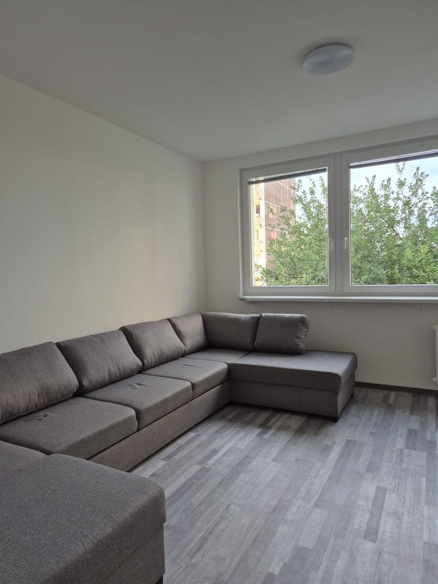 3 bedroom flat to rent, 68 m², Dreyerova, Prague, Prague 3 bedroom flat to rent, 68 m², Dreyerova, Prague, Prague