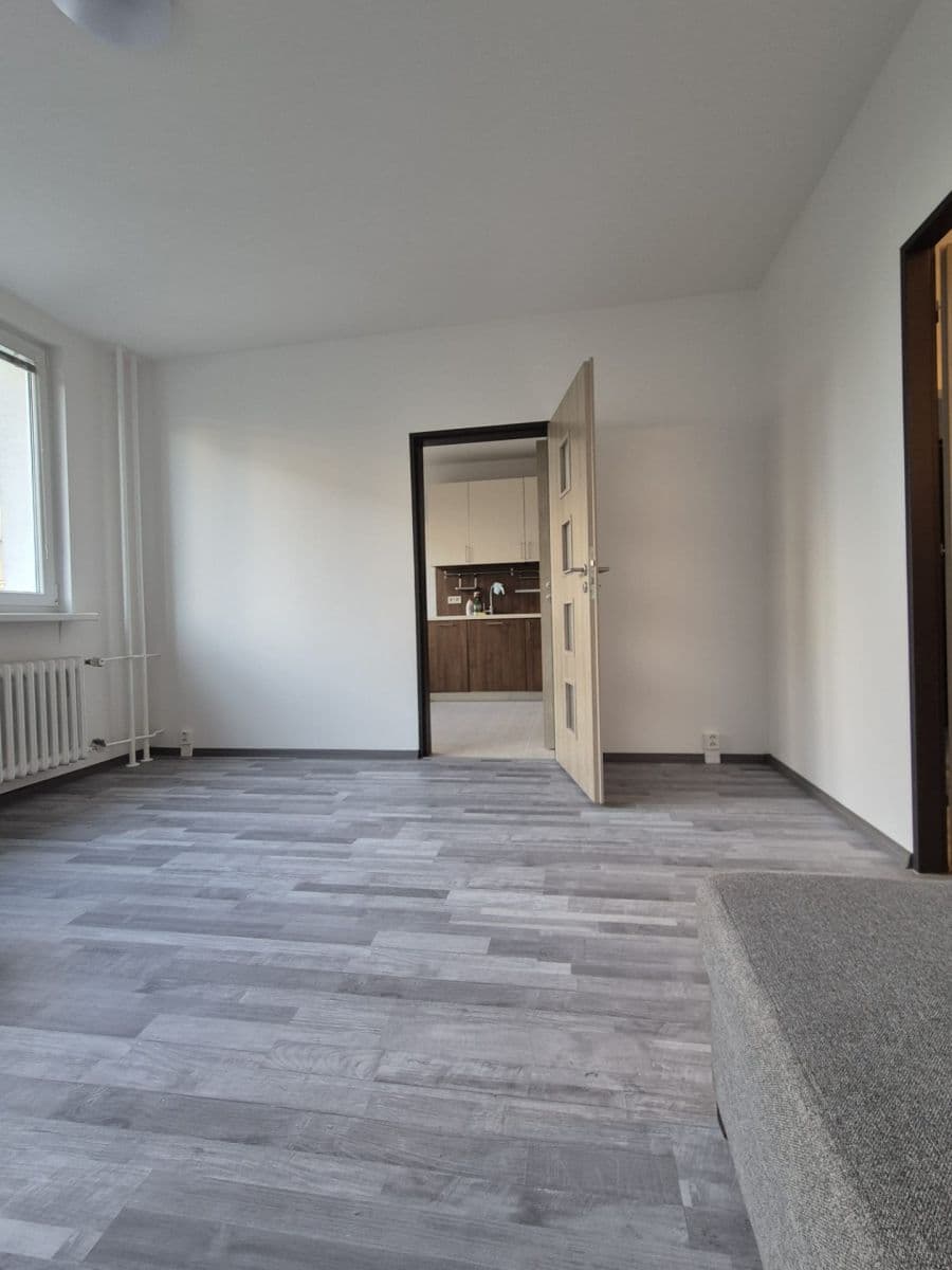 3 bedroom flat to rent, 68 m², Dreyerova, Prague, Prague 3 bedroom flat to rent, 68 m², Dreyerova, Prague, Prague