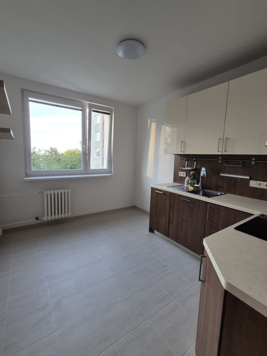 3 bedroom flat to rent, 68 m², Dreyerova, Prague, Prague 3 bedroom flat to rent, 68 m², Dreyerova, Prague, Prague