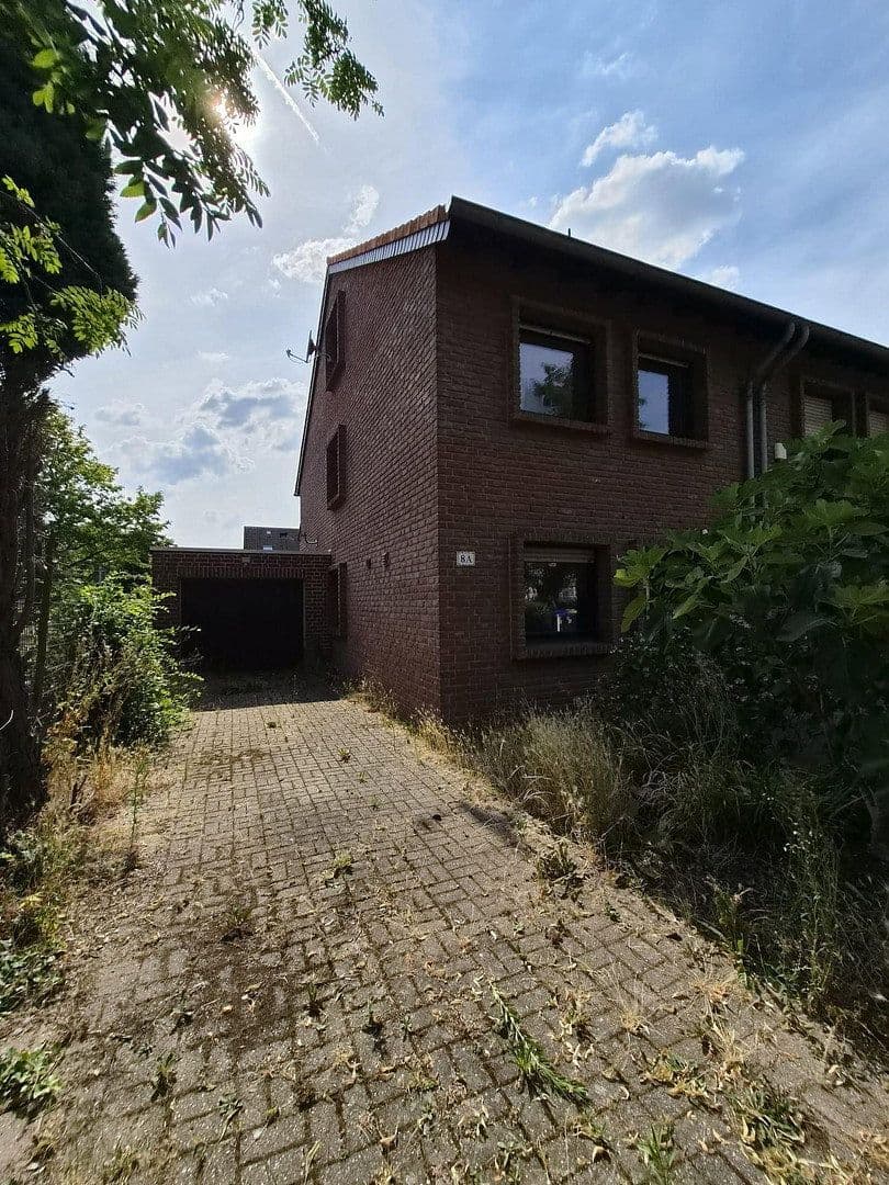 house for sale, 130 m², Welfenstraße 8a, Mönchengladbach, North Rhine-Westphalia house for sale, 130 m², Welfenstraße 8a, Mönchengladbach, North Rhine-Westphalia