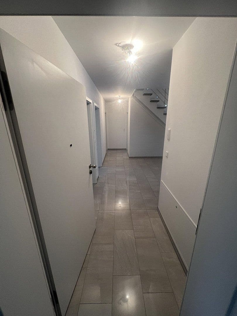 5 bedroom flat to rent, 150 m², Am Härtle 18, Neuburg an der Donau, Bavaria 5 bedroom flat to rent, 150 m², Am Härtle 18, Neuburg an der Donau, Bavaria