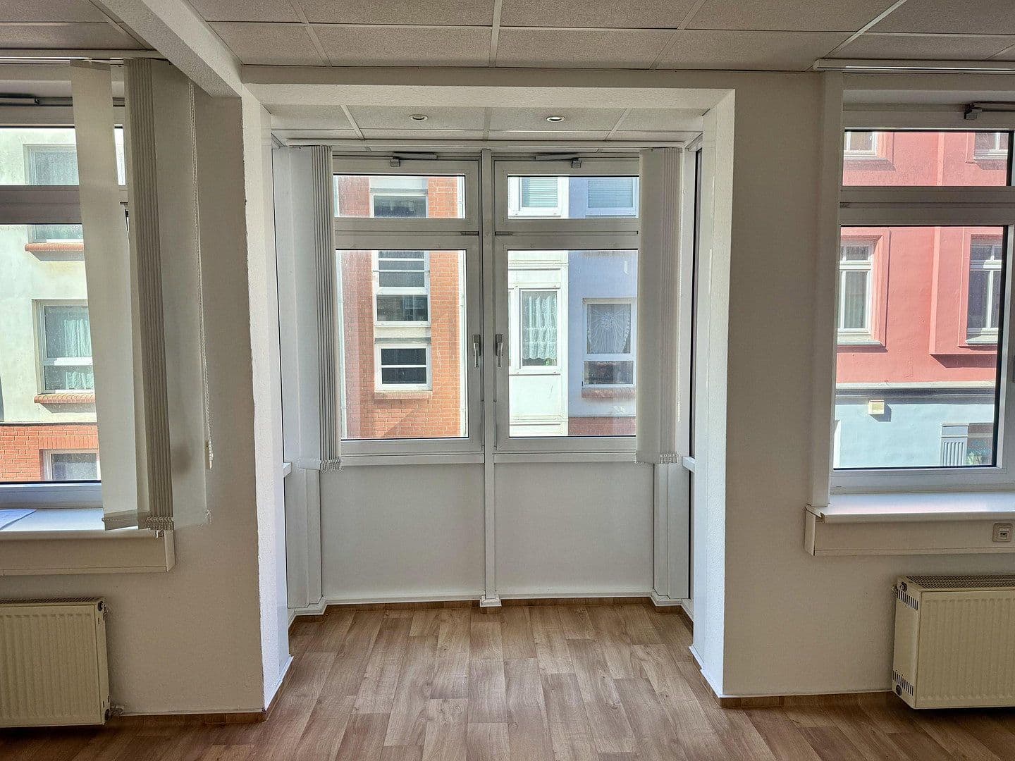 office to rent, 75 m², Lübecker Straße 25-27, Schwerin - Altstadt, Mecklenburg-Vorpommern office to rent, 75 m², Lübecker Straße 25-27, Schwerin - Altstadt, Mecklenburg-Vorpommern