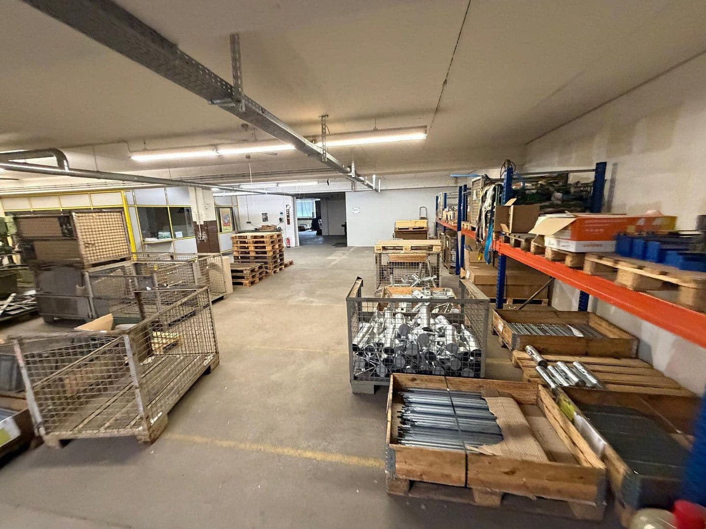 non-residential property to rent, 1,400 m², Dieselstraße 4, Arnsberg, North Rhine-Westphalia non-residential property to rent, 1,400 m², Dieselstraße 4, Arnsberg, North Rhine-Westphalia
