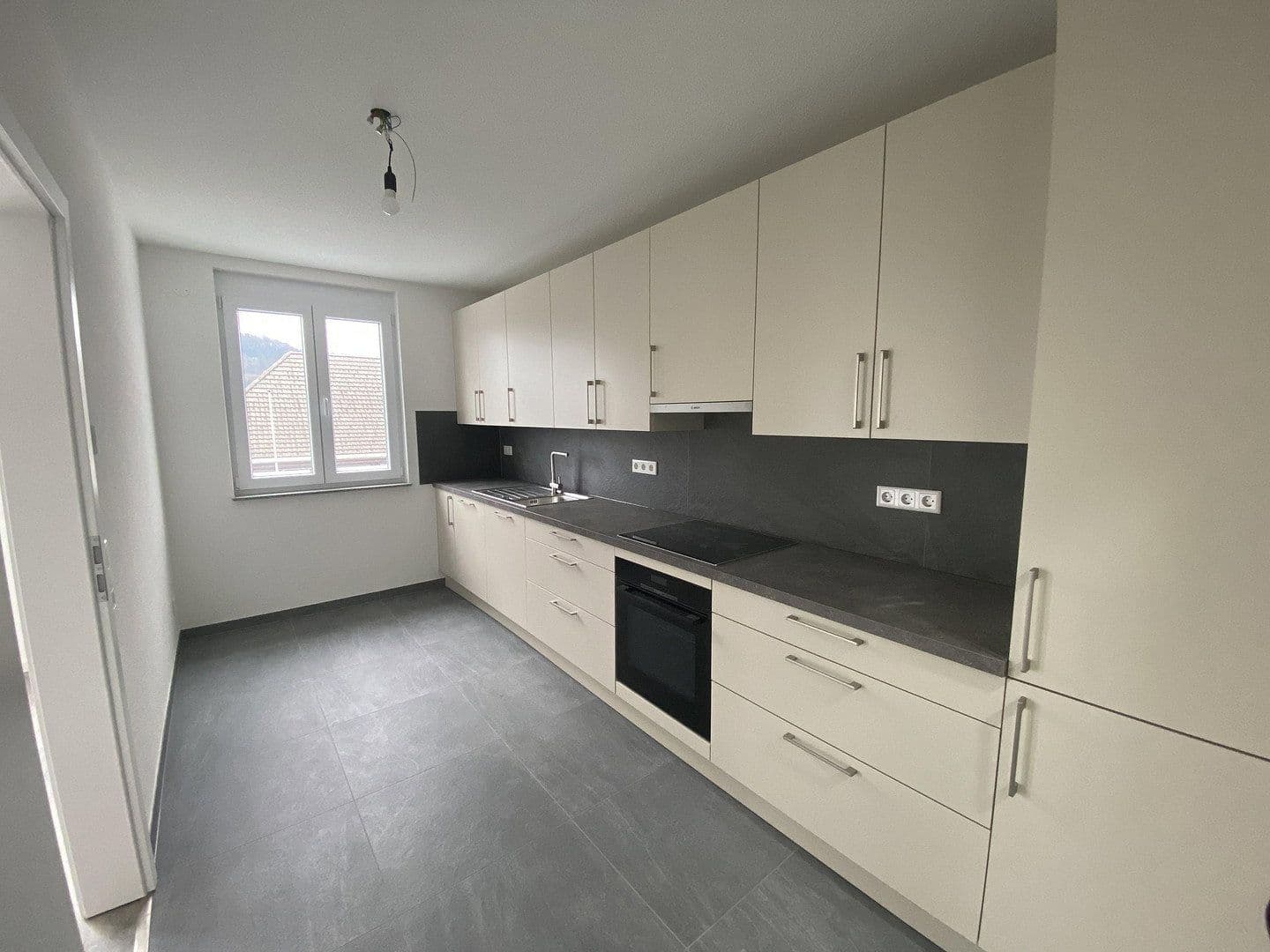 3 bedroom with open-plan kitchen flat to rent, 113 m², Laufenburg (Baden), Baden-Württemberg 3 bedroom with open-plan kitchen flat to rent, 113 m², Laufenburg (Baden), Baden-Württemberg