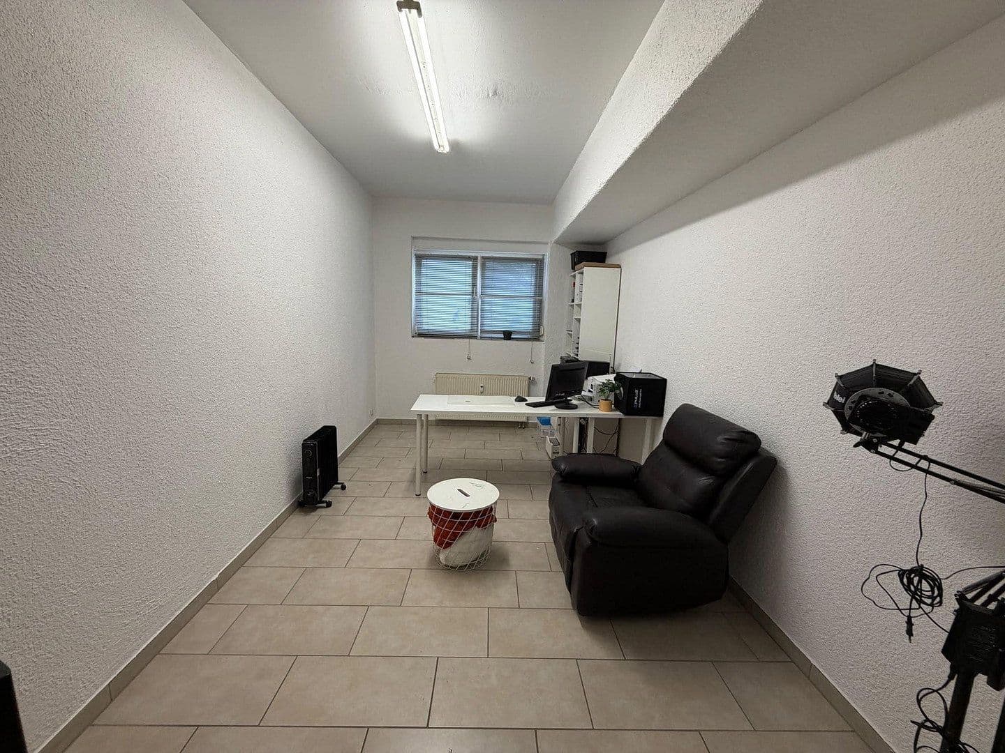non-residential property to rent, 86 m², Stadecken-Elsheim, Rhineland-Palatinate non-residential property to rent, 86 m², Stadecken-Elsheim, Rhineland-Palatinate