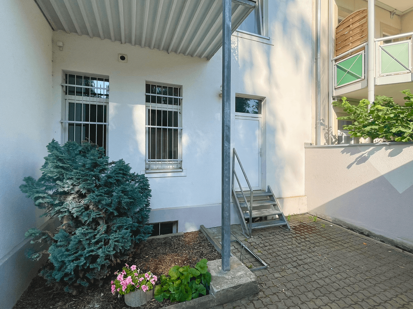 non-residential property to rent, 117 m², Gustav-Adolf-Straße 41, Chemnitz, Saxony non-residential property to rent, 117 m², Gustav-Adolf-Straße 41, Chemnitz, Saxony
