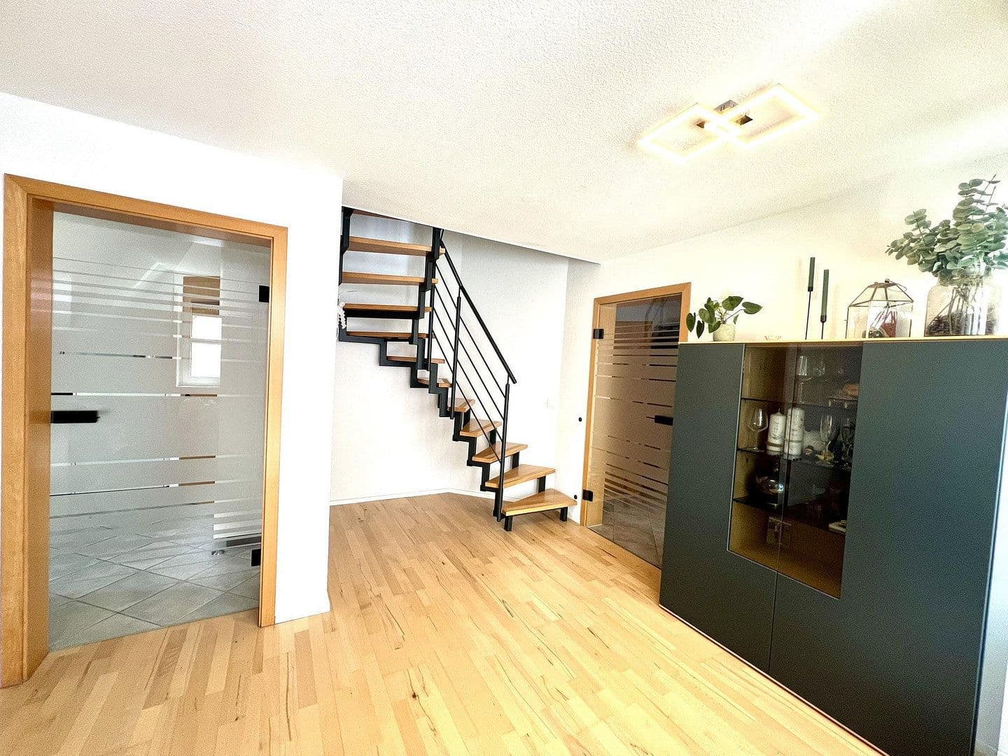 3 bedroom with open-plan kitchen flat for sale, 76 m², Neuffen, Baden-Württemberg 3 bedroom with open-plan kitchen flat for sale, 76 m², Neuffen, Baden-Württemberg