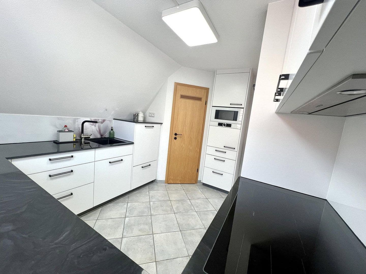 3 bedroom with open-plan kitchen flat for sale, 76 m², Neuffen, Baden-Württemberg 3 bedroom with open-plan kitchen flat for sale, 76 m², Neuffen, Baden-Württemberg