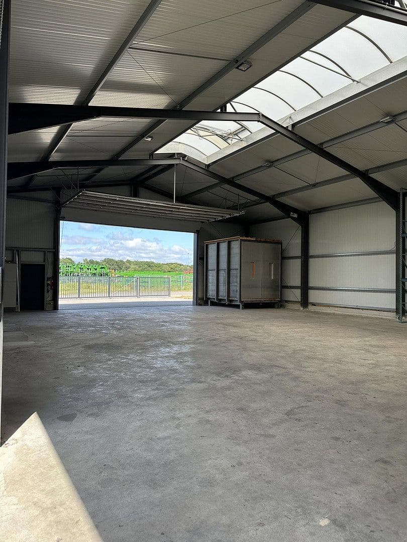 non-residential property for sale, 3,125 m², Hude (Oldenburg), Lower Saxony non-residential property for sale, 3,125 m², Hude (Oldenburg), Lower Saxony