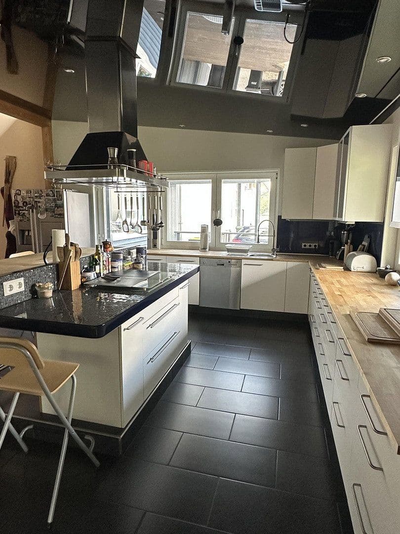 non-residential property for sale, 3,125 m², Hude (Oldenburg), Lower Saxony non-residential property for sale, 3,125 m², Hude (Oldenburg), Lower Saxony