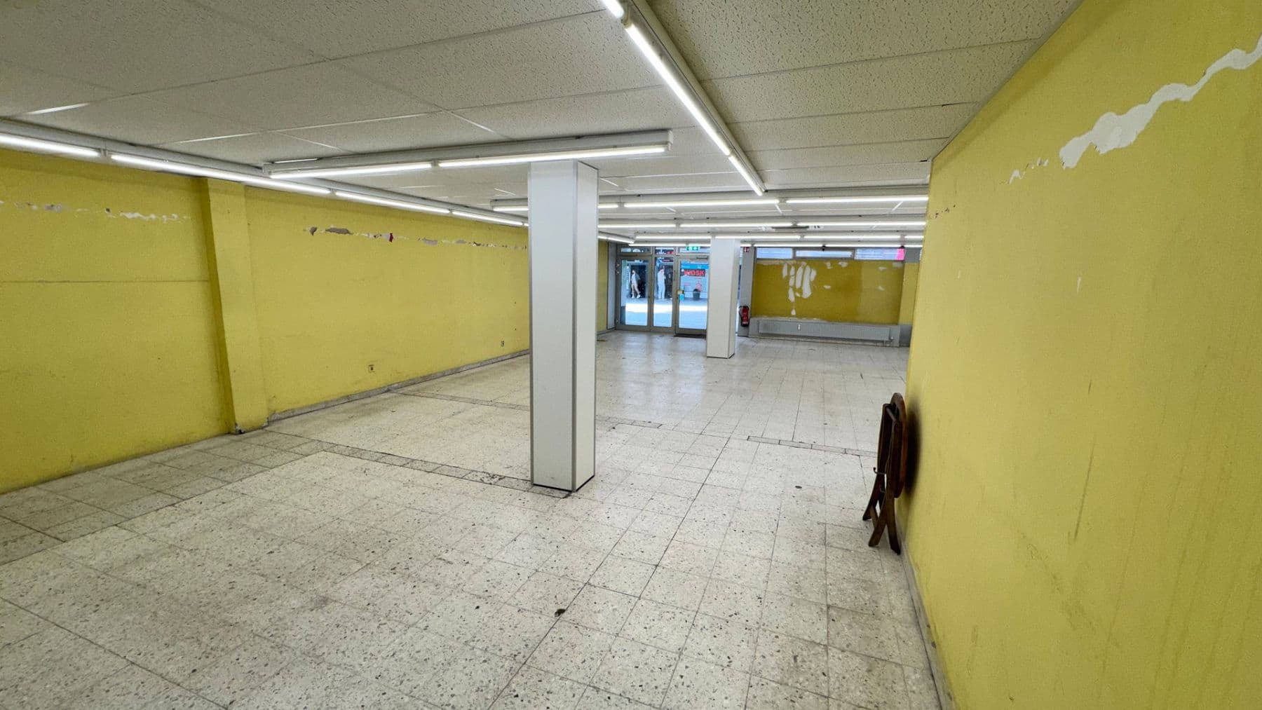 non-residential property to rent, 287 m², Ehrenfeld Stadtbezirk 4, Bergisch Gladbach, North Rhine-Westphalia non-residential property to rent, 287 m², Ehrenfeld Stadtbezirk 4, Bergisch Gladbach, North Rhine-Westphalia