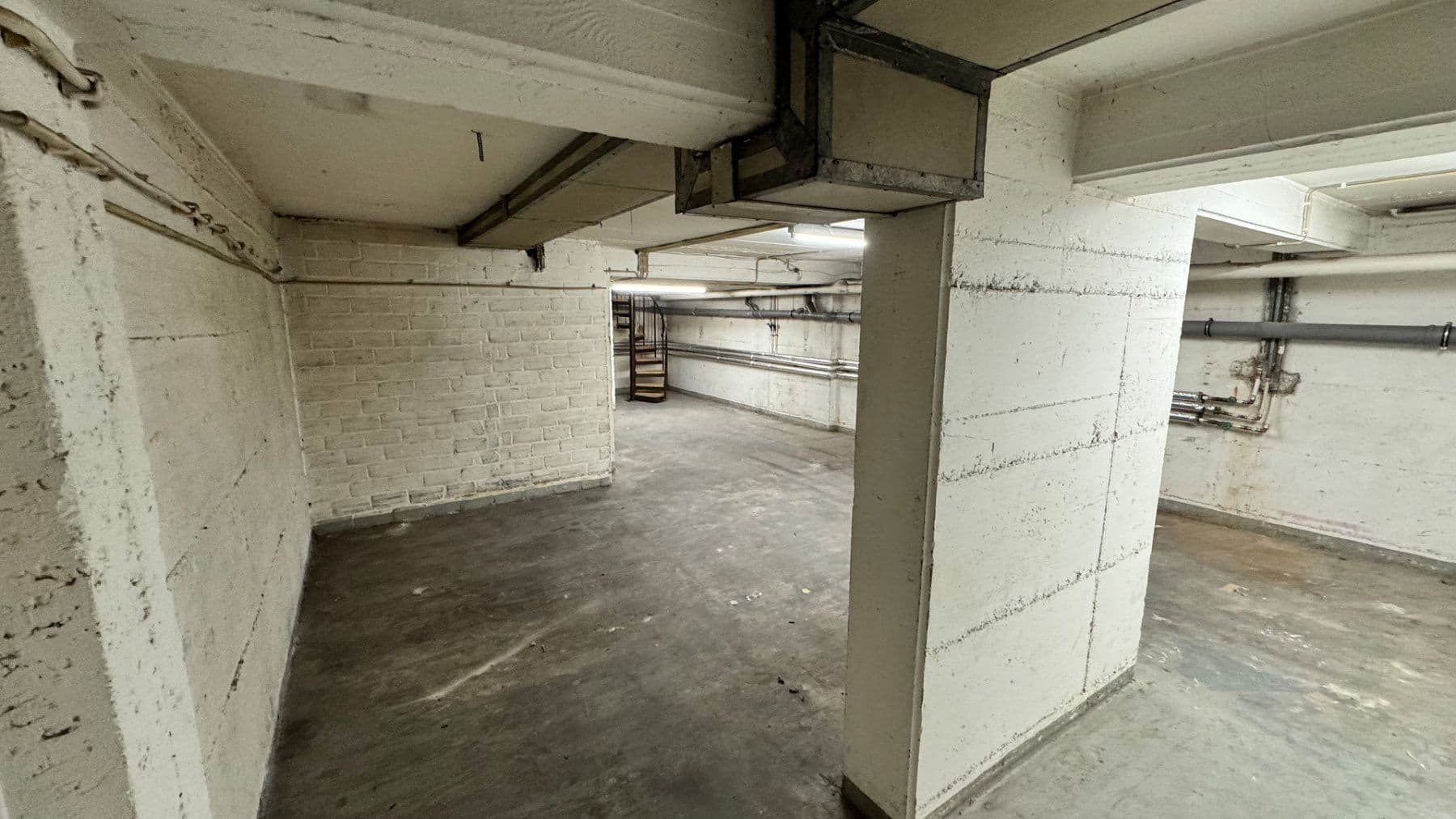 non-residential property to rent, 287 m², Ehrenfeld Stadtbezirk 4, Bergisch Gladbach, North Rhine-Westphalia non-residential property to rent, 287 m², Ehrenfeld Stadtbezirk 4, Bergisch Gladbach, North Rhine-Westphalia