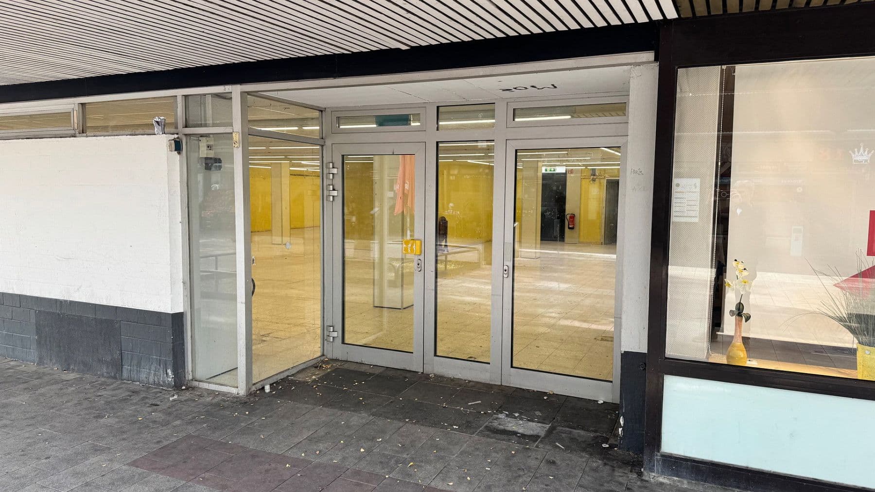 non-residential property to rent, 287 m², Ehrenfeld Stadtbezirk 4, Bergisch Gladbach, North Rhine-Westphalia non-residential property to rent, 287 m², Ehrenfeld Stadtbezirk 4, Bergisch Gladbach, North Rhine-Westphalia