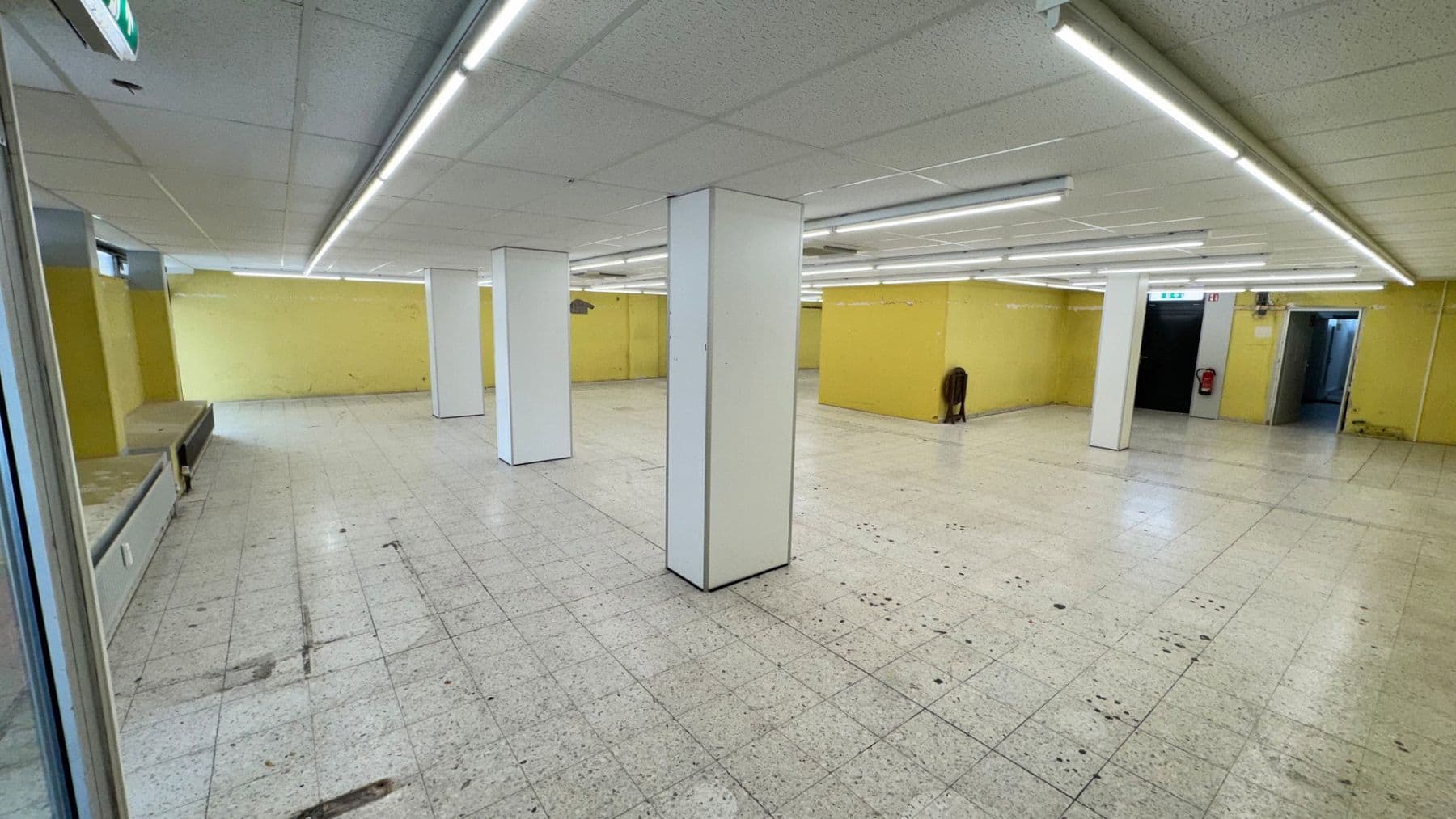 non-residential property to rent, 287 m², Ehrenfeld Stadtbezirk 4, Bergisch Gladbach, North Rhine-Westphalia non-residential property to rent, 287 m², Ehrenfeld Stadtbezirk 4, Bergisch Gladbach, North Rhine-Westphalia