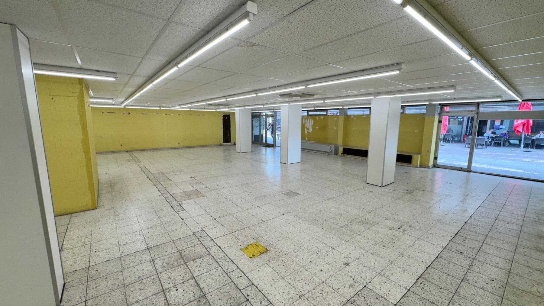 non-residential property to rent, 287 m², Ehrenfeld Stadtbezirk 4, Bergisch Gladbach, North Rhine-Westphalia non-residential property to rent, 287 m², Ehrenfeld Stadtbezirk 4, Bergisch Gladbach, North Rhine-Westphalia