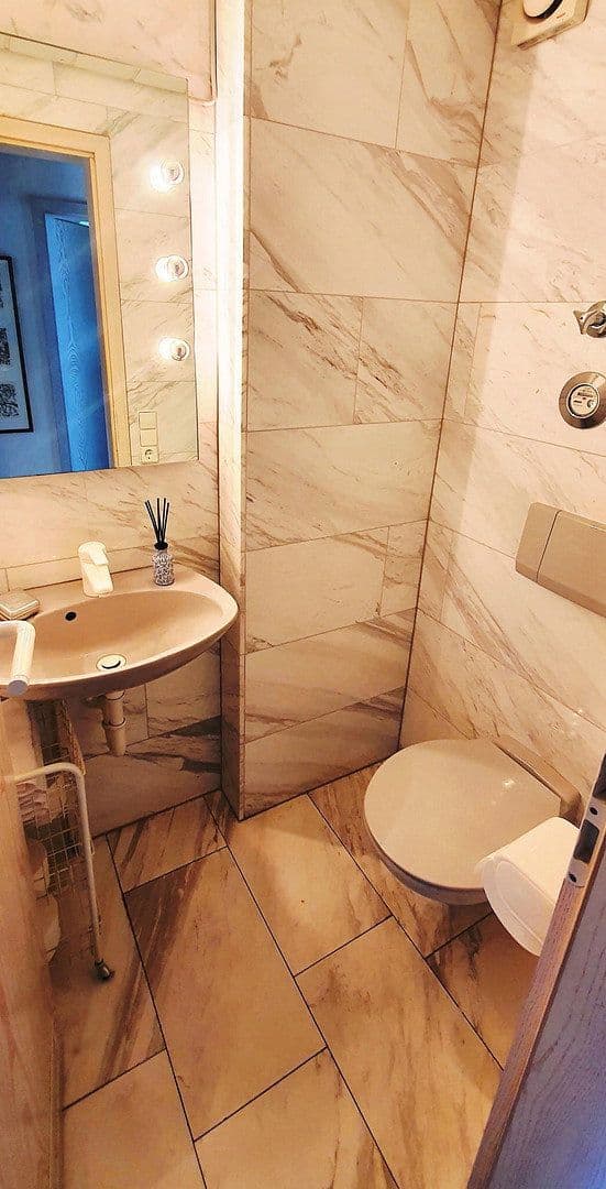 2 bedroom with open-plan kitchen flat for sale, 117 m², Stuttgart, Baden-Württemberg 2 bedroom with open-plan kitchen flat for sale, 117 m², Stuttgart, Baden-Württemberg