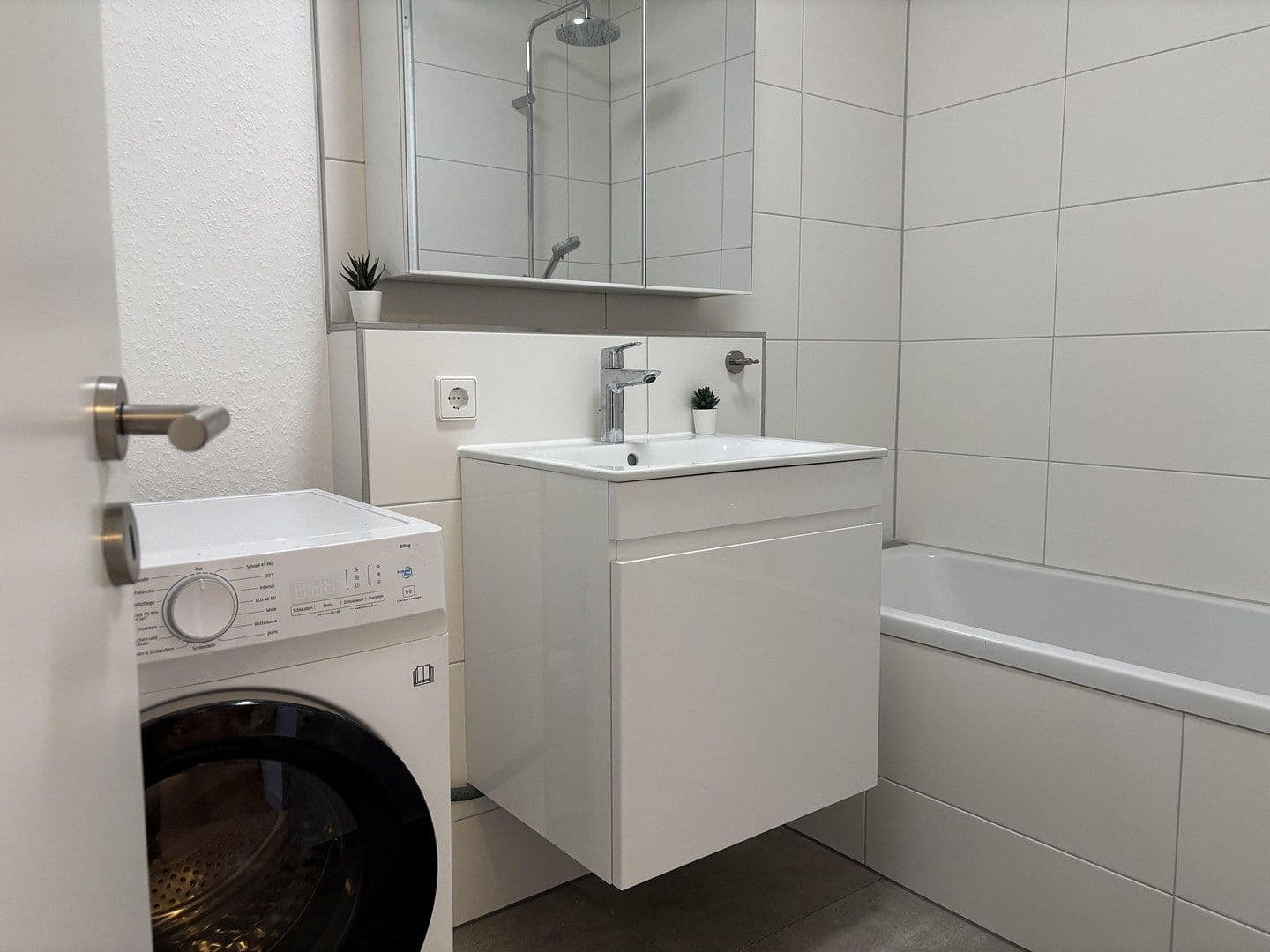 2 bedroom with open-plan kitchen flat for sale, 82 m², Ludwigsburg, Baden-Württemberg 2 bedroom with open-plan kitchen flat for sale, 82 m², Ludwigsburg, Baden-Württemberg