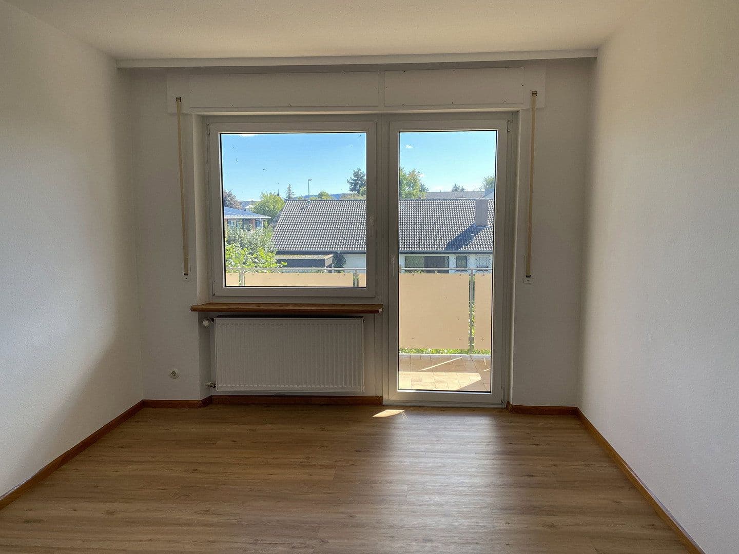 2 bedroom with open-plan kitchen flat to rent, 98 m², Trossingen, Baden-Württemberg 2 bedroom with open-plan kitchen flat to rent, 98 m², Trossingen, Baden-Württemberg