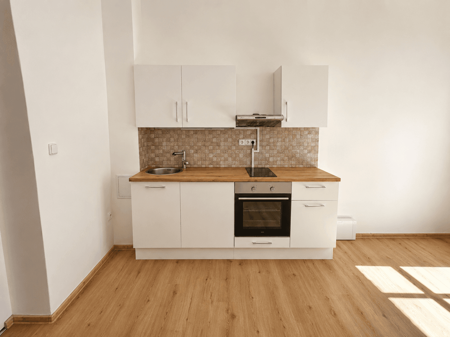 Studio flat for sale, 26 m², Krátká, Plzeň, Plzeňský Region Studio flat for sale, 26 m², Krátká, Plzeň, Plzeňský Region