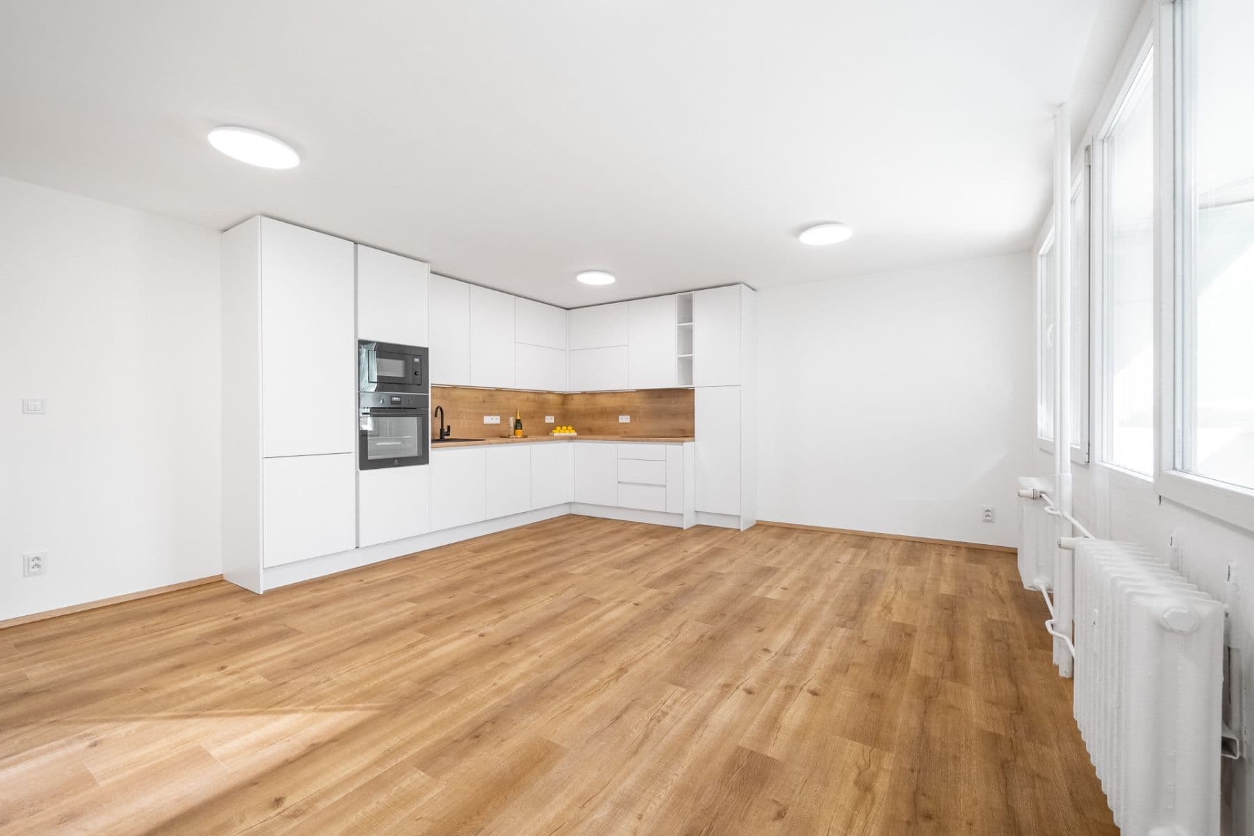 2 bedroom with open-plan kitchen flat for sale, 74 m², Žandovská, Prague, Prague 2 bedroom with open-plan kitchen flat for sale, 74 m², Žandovská, Prague, Prague